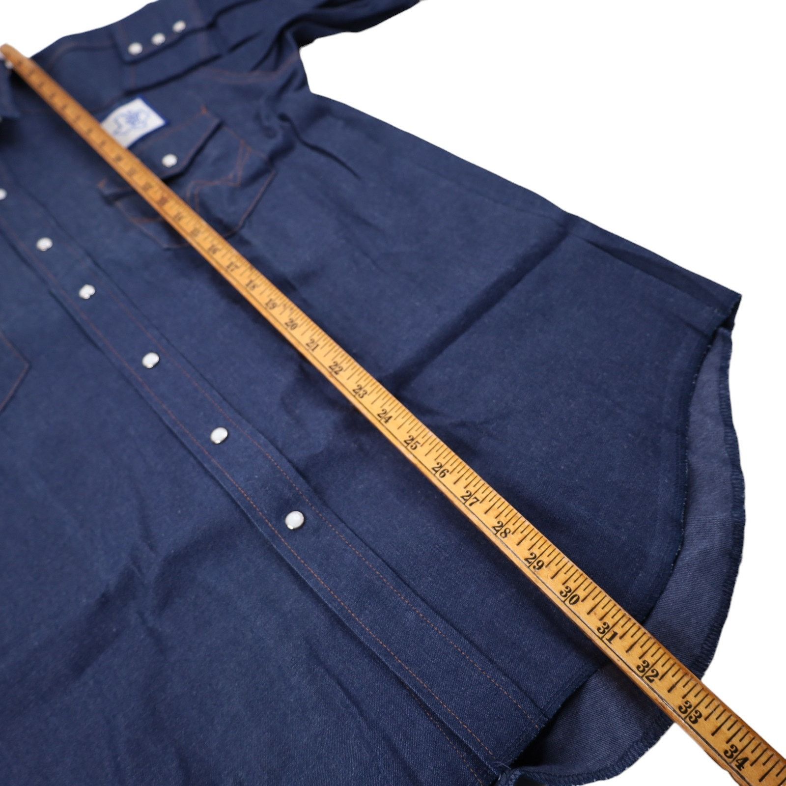 Vintage × Wrangler Vintage Wrangler Denim Pearl Snap Down Work Shirt Size US L / EU 52-54 / 3 - 7 Thumbnail