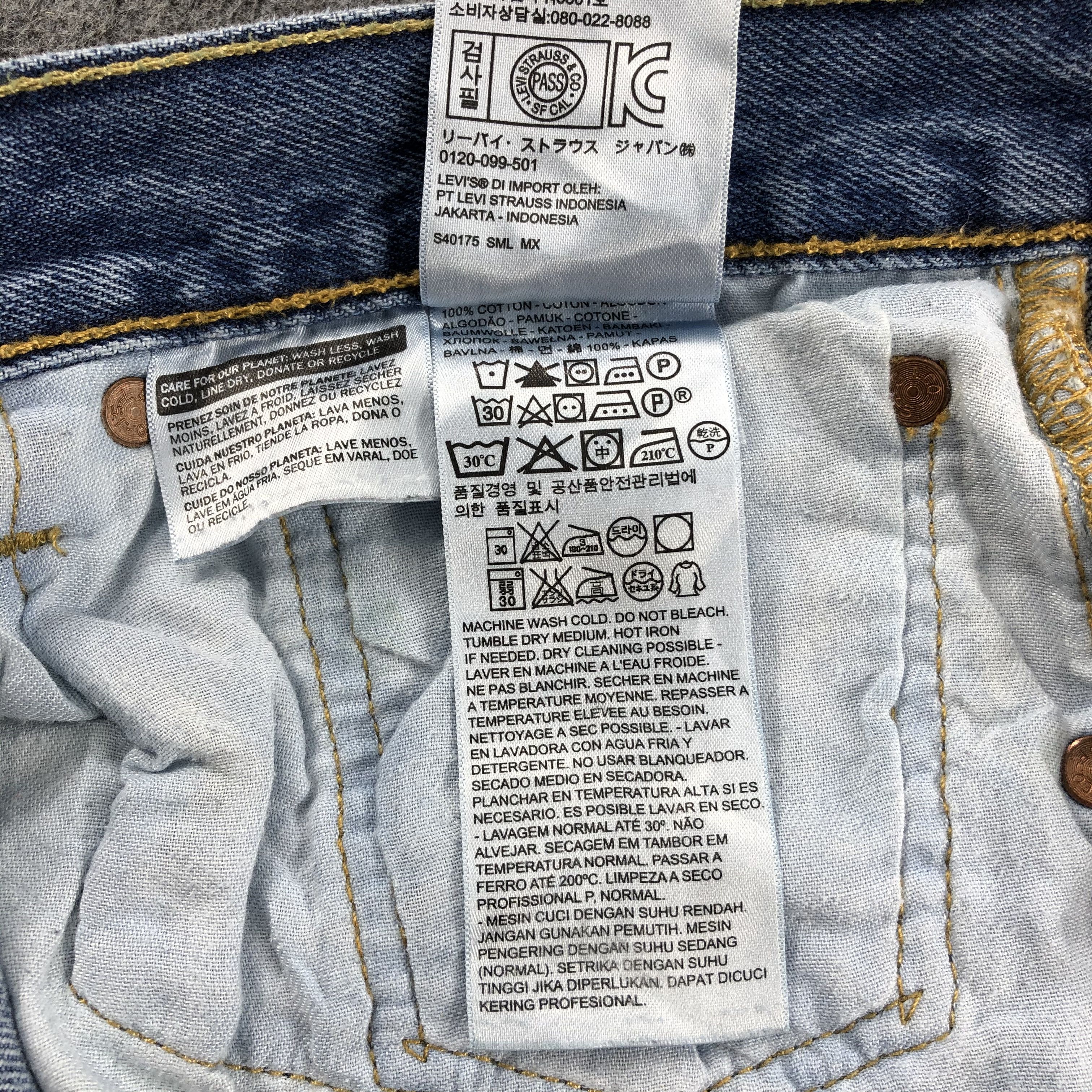 Levi's Vintage Blue Wash Levis 501 Jeans-J1640 Size US 37 - 12 Thumbnail