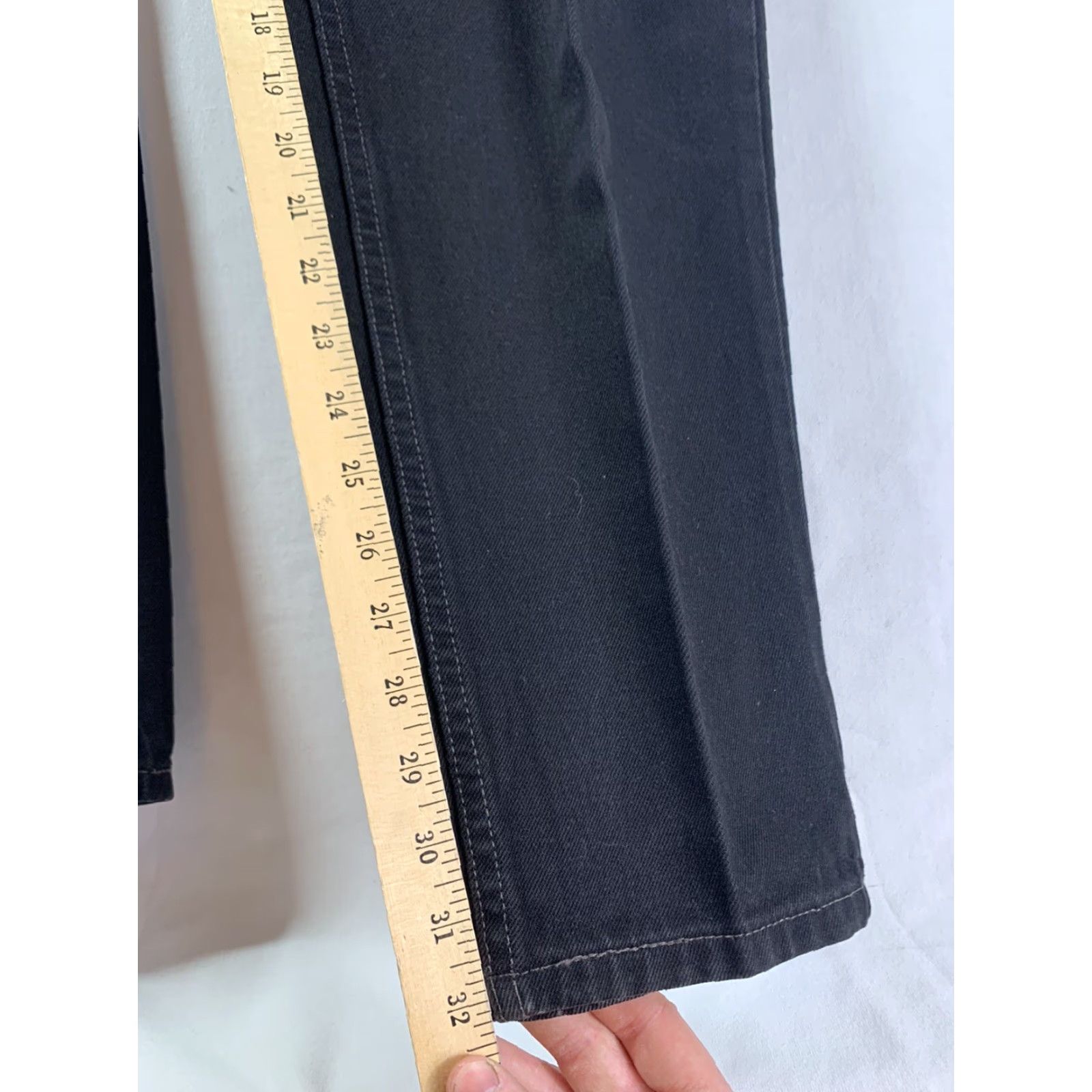 Vintage VINTAGE Levi's 550 Red Tab Jeans Women’s Black USA Sz L 34x32 High Rise 90s Size 36" / US 14 / IT 50 - 6 Thumbnail