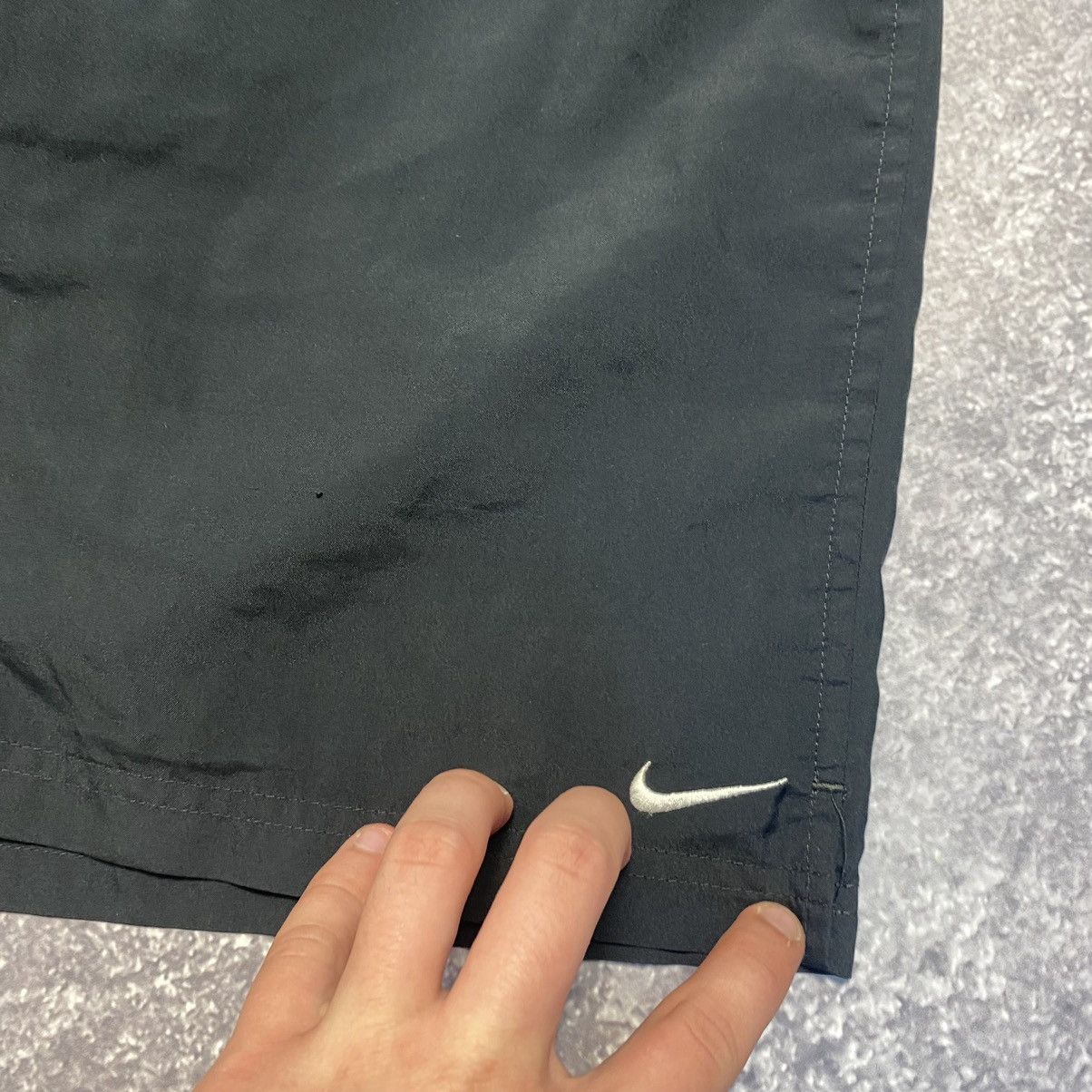 Nike Vintage Nike Small Swoosh Dri fit nylon sportswear shorts Size US 34 / EU 50 - 3 Thumbnail