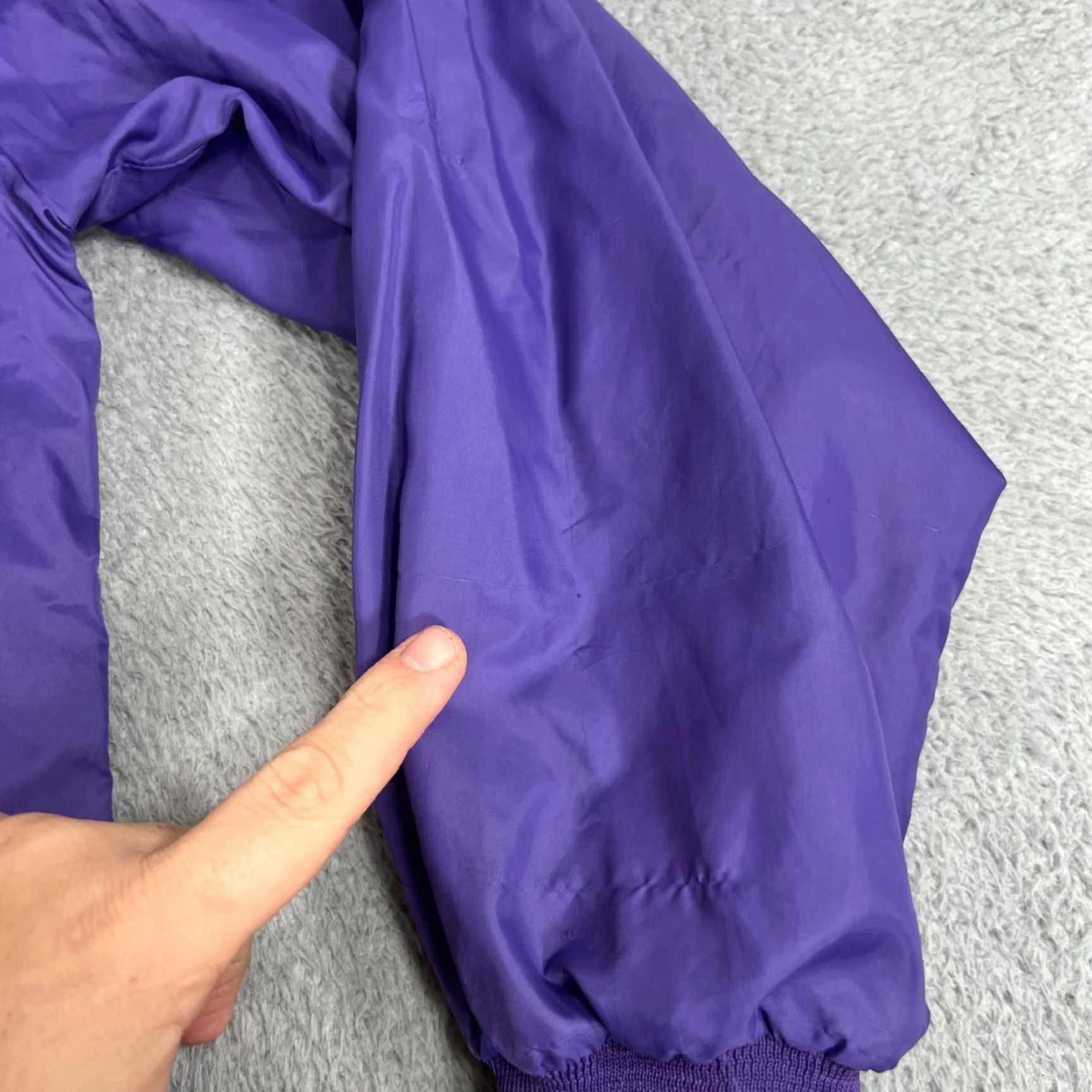 Vintage VINTAGE Northwestern Wildcats Purple Varsity Jacket Large Nylon Snap Mens 80s Size US L / EU 52-54 / 3 - 5 Thumbnail