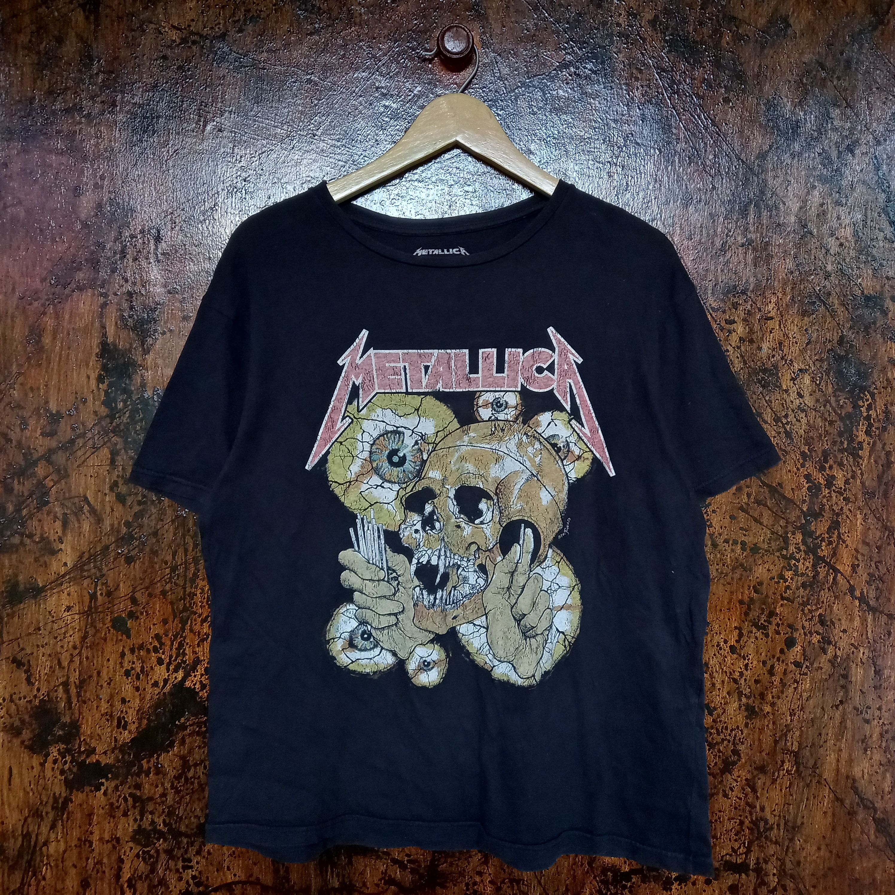 Metallica metalica x pull & bear short sleeve t shirt copyright 2016 ...