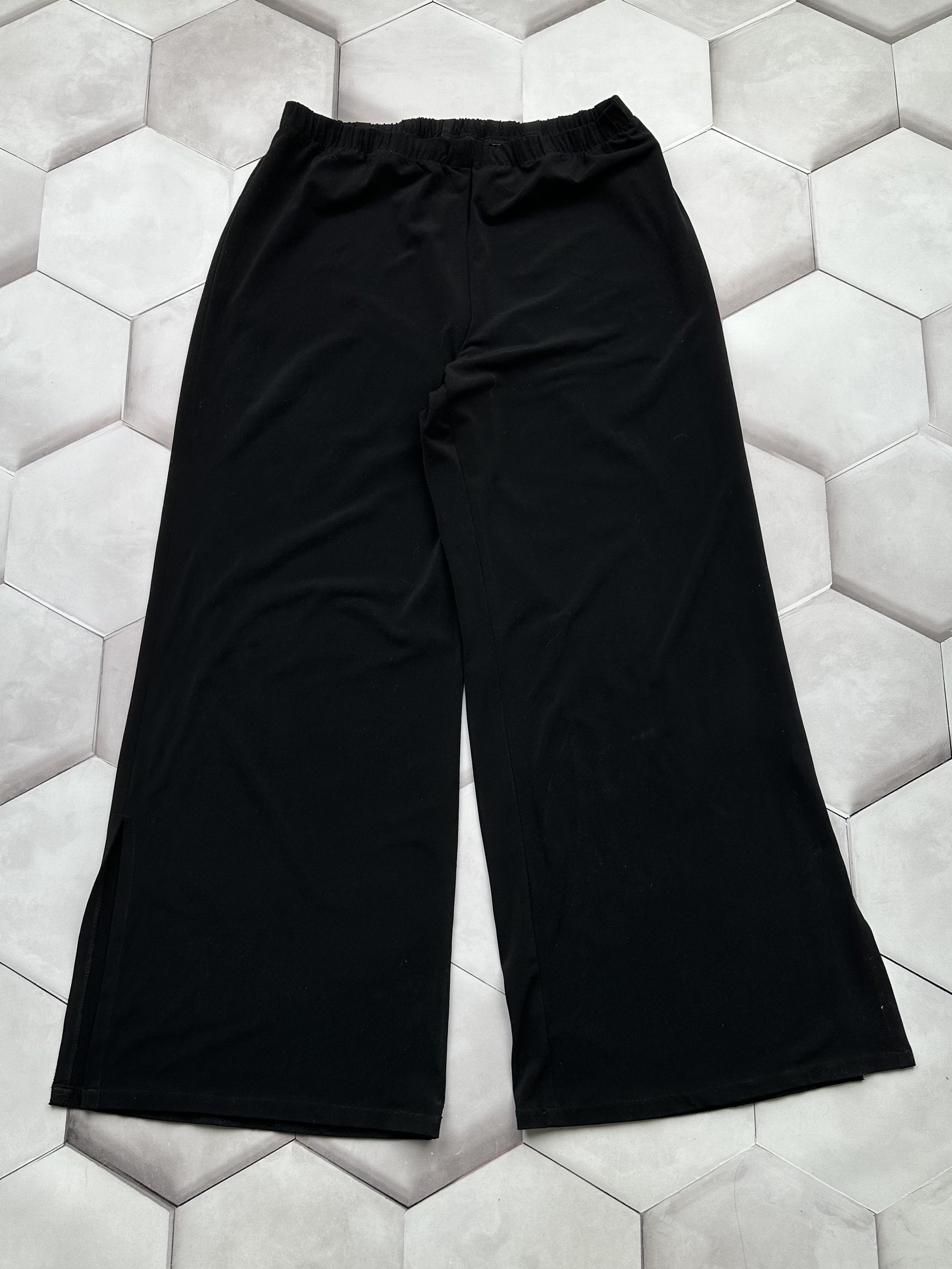 image of Yohji Yamamoto Vintage Wide Parachute Pants in Black, Men's (Size 32)