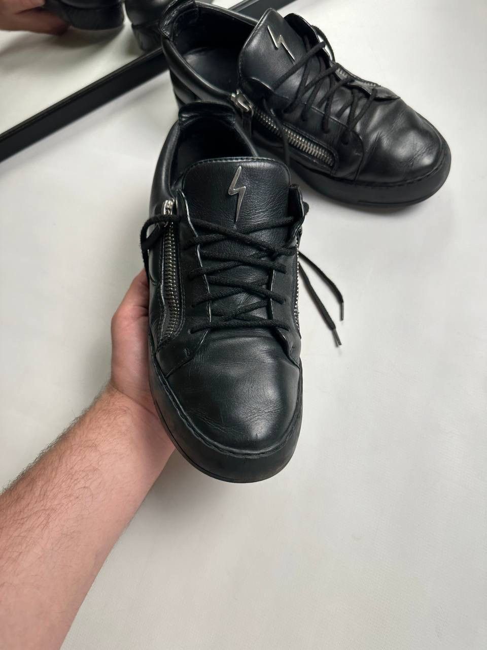 Giuseppe Zanotti Giuseppe Zanotti Frankie Zip-Detail Leather black Shoes Size US 10 / EU 43 - 3 Thumbnail