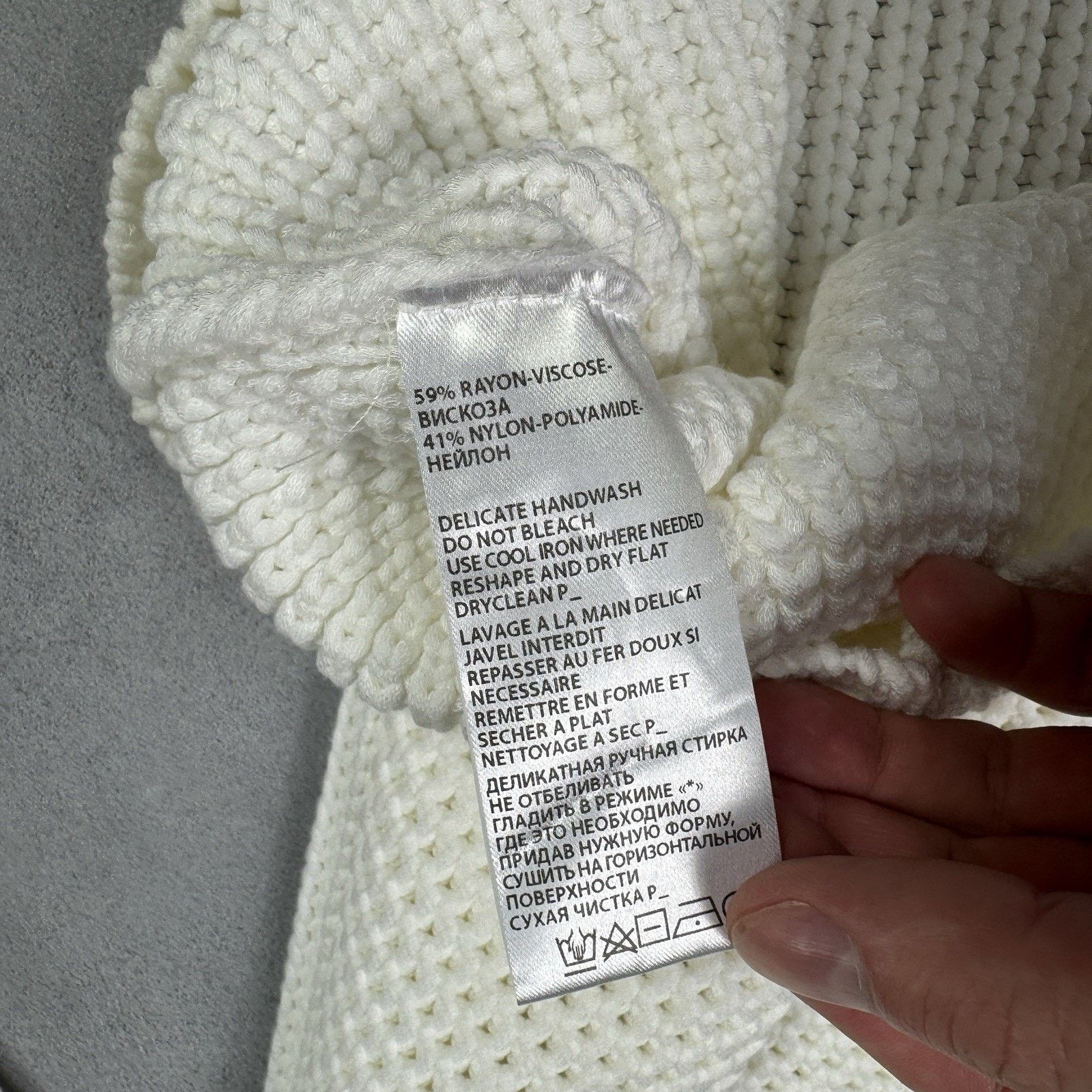 Ann Demeulemeester Ann Demeulemeester Men White Sweater Size S Oversized Size US S / EU 44-46 / 1 - 12 Thumbnail
