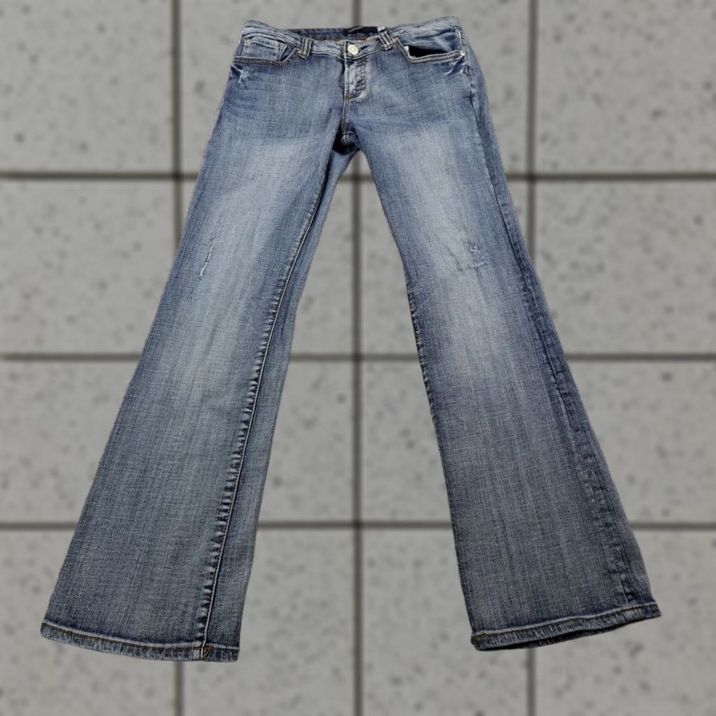 Vintage VIGOSS Jeans Women 9 Blue Denim Boot Flare Low Rise 5-Pocket Stretch Logo USA Western Cowboys Hippster Y2K Womens Jeans Size 30" / US 8 / IT 44 - 1 Thumbnail
