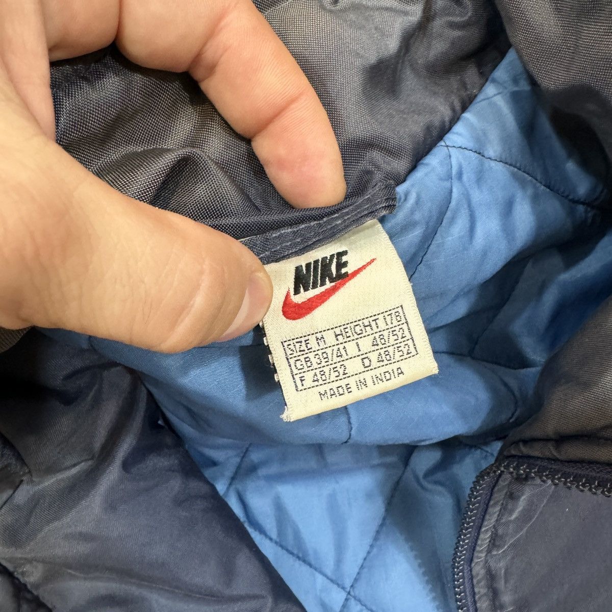 Nike × Vintage Vintage Nike Navy Jacket M size Size US M / EU 48-50 / 2 - 10 Thumbnail