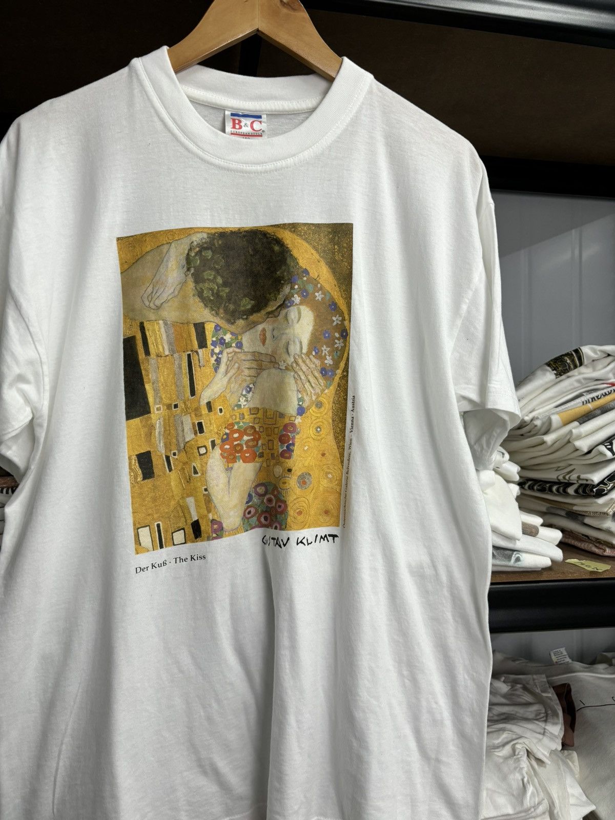 Vintage RARE! Vintage 90’s Gustav Klimzt The Kiss Art Museum Size US L / EU 52-54 / 3 - 1 Thumbnail
