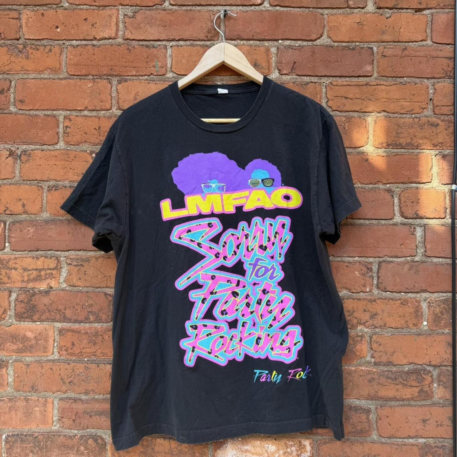 Tultex LMFAO sorry for party rocking tour t shirt 2012 L Size US L / EU 52-54 / 3 - 2 Thumbnail