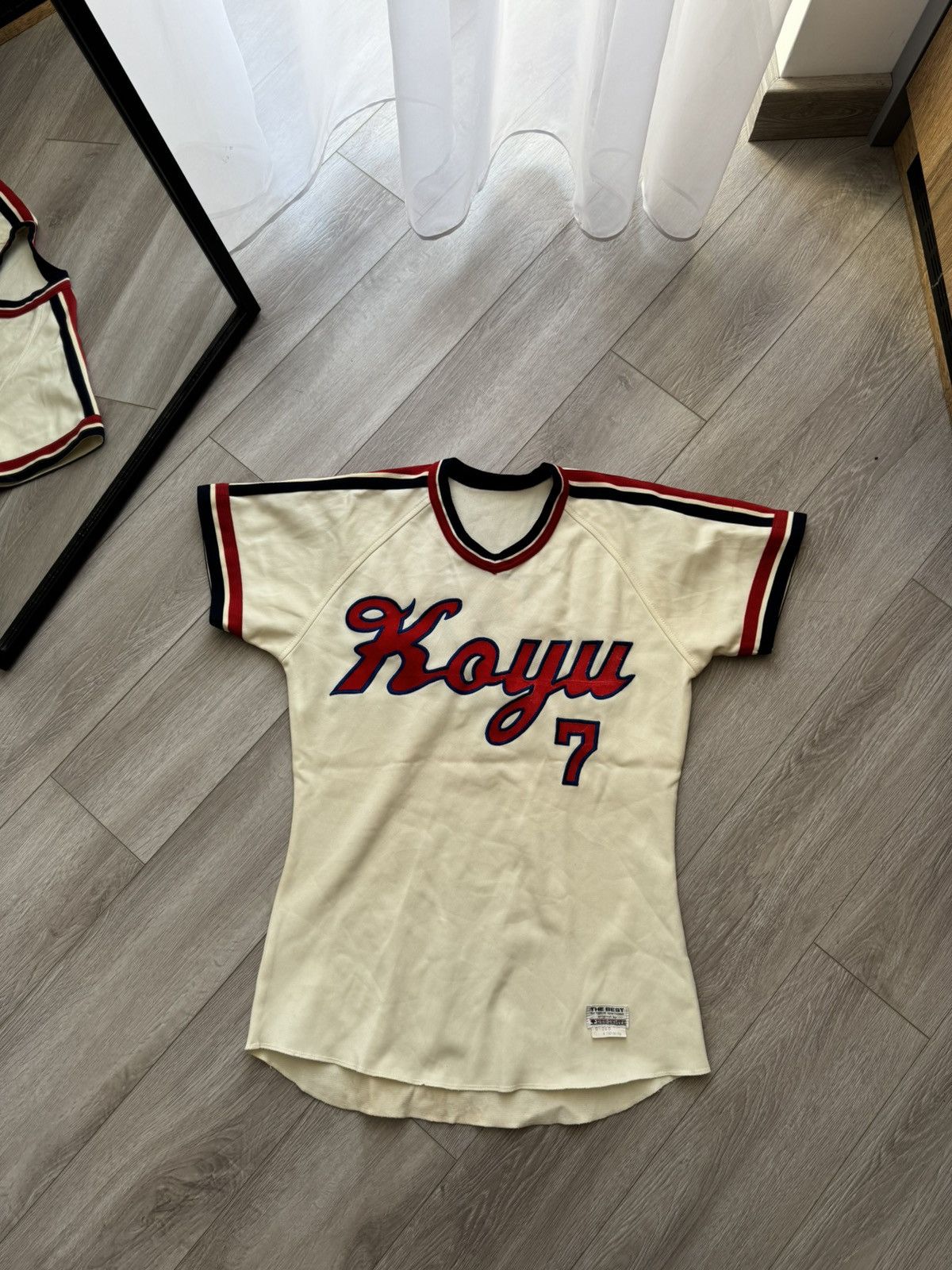 Descente Koyu #7 Game-Worn Japanese Vintage Baseball Jersey Size US L / EU 52-54 / 3 - 1 Thumbnail