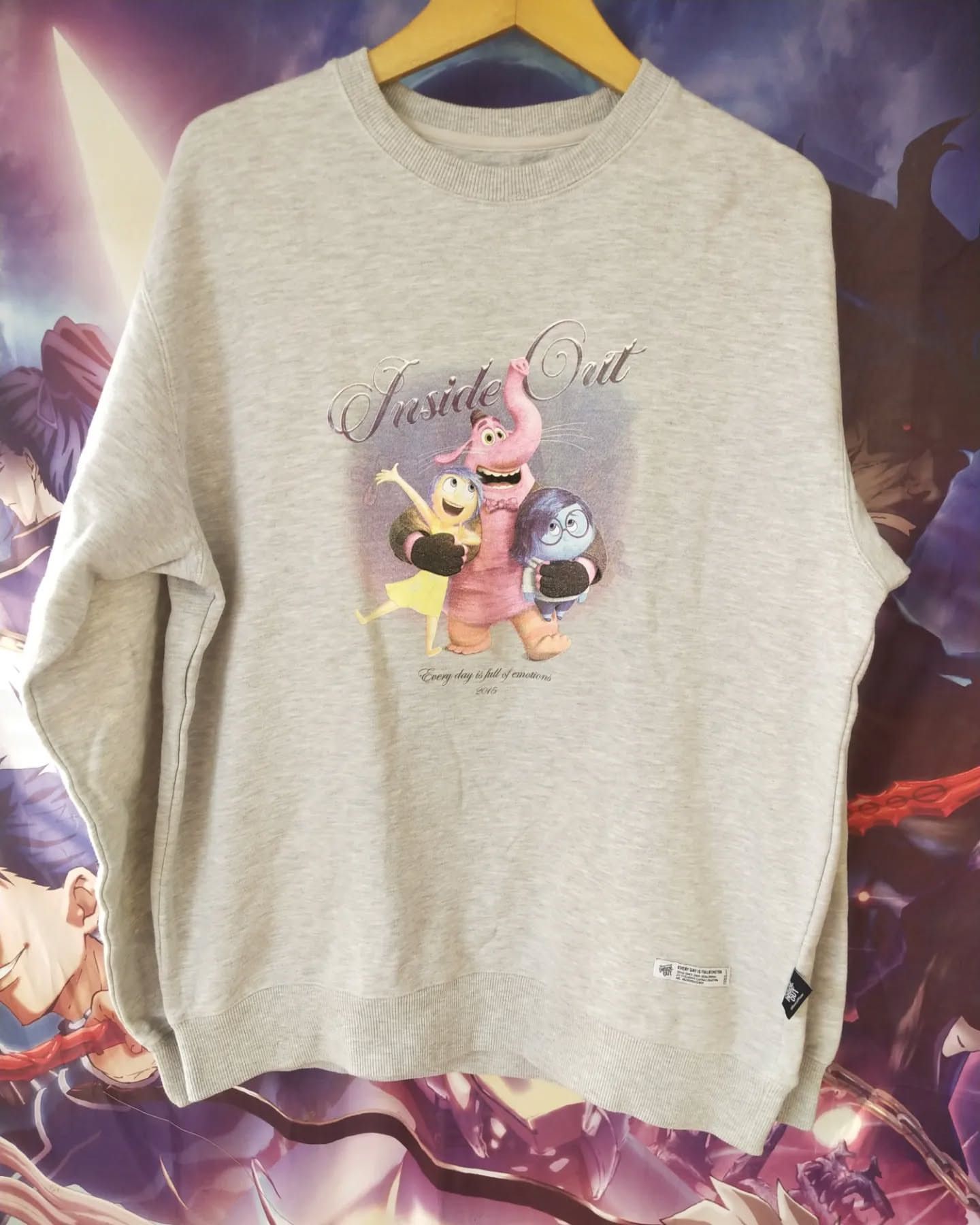 Disney Inside Out x SPAO Big Print Animation Cartoon Crewneck Size US L / EU 52-54 / 3 - 1 Thumbnail