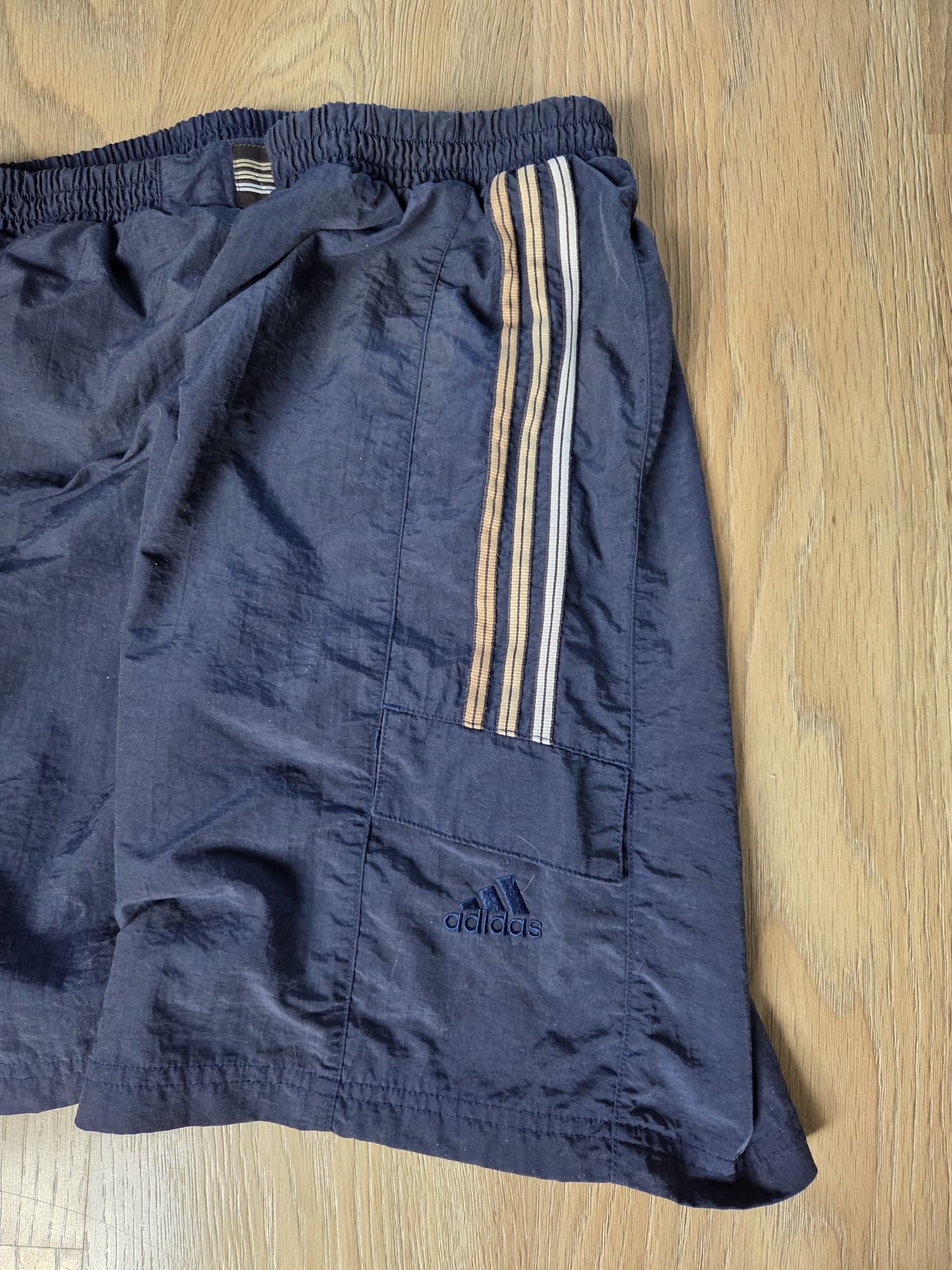 Adidas Vintage Adidas Swim Shorts Size US 34 / EU 50 - 2 Thumbnail