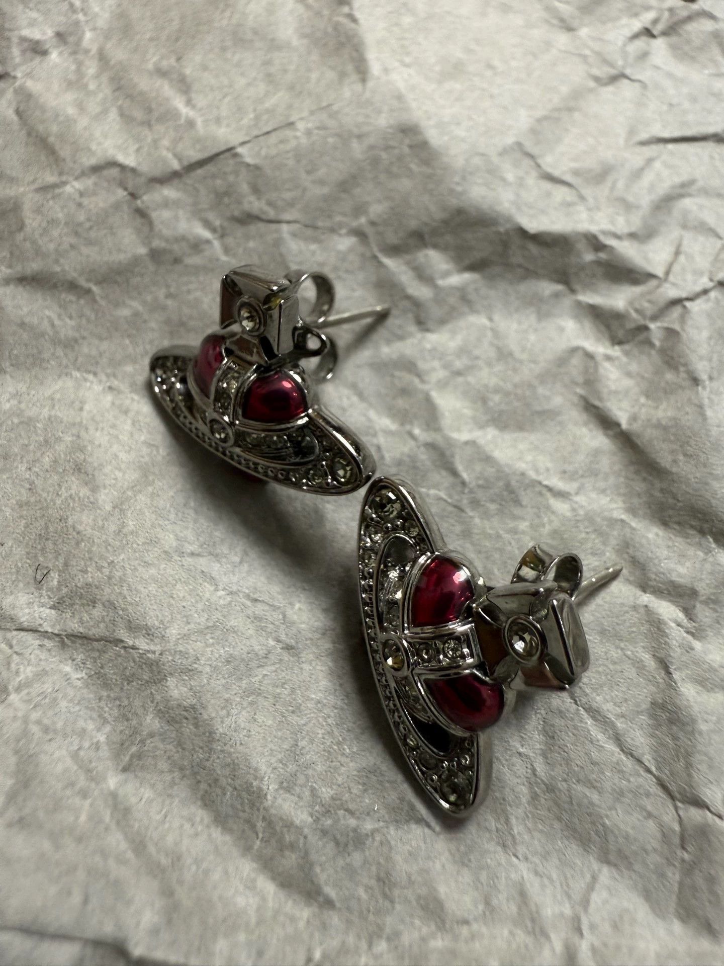 Vivienne Westwood Vivienne Westwood Diamante Asymmetrical Heart Earrings Size ONE SIZE - 5 Thumbnail