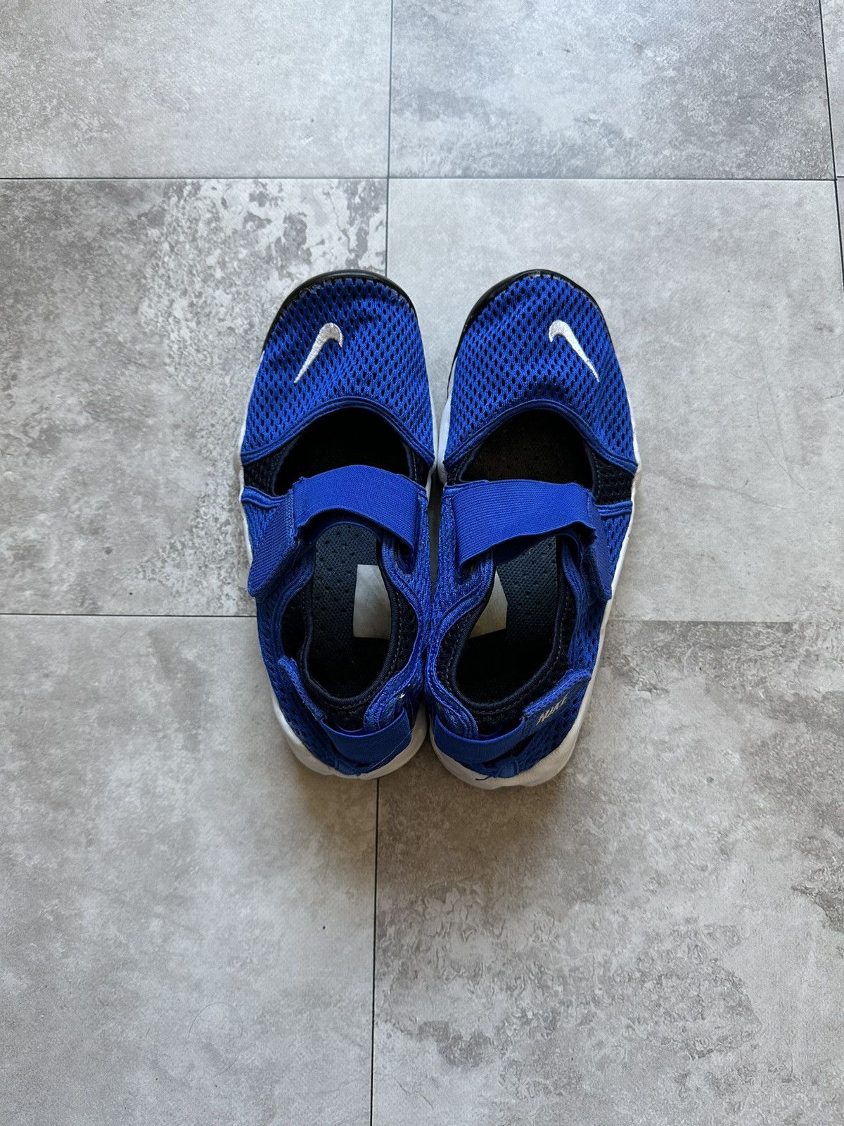Nike Vintage 2016 Nike Rift Blue Mesh Women’s Trainers Sz 6 US Size US 6 / IT 36 - 4 Thumbnail