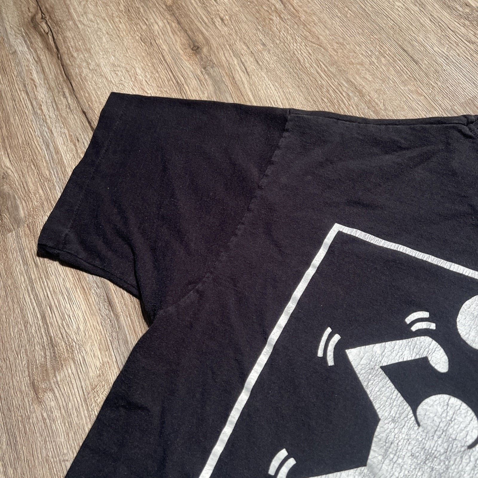 Fruit Of The Loom Vintage 80s NY Urban Volleyball Keith Haring Art T Shirt VTG Size US M / EU 48-50 / 2 - 5 Thumbnail