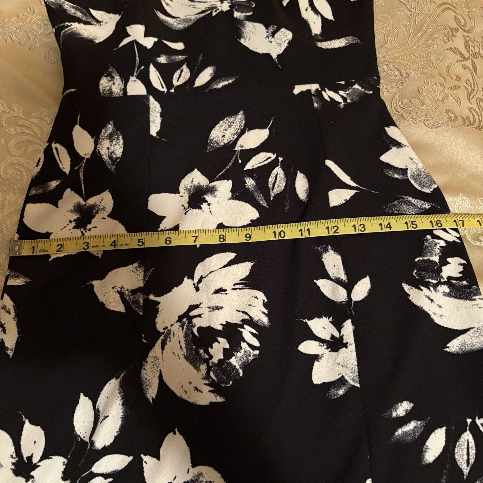 Other Ivanka Trump Scuba Crepe Floral Hardware Strap Sheath Dress Size M / US 6-8 / IT 42-44 - 8 Thumbnail