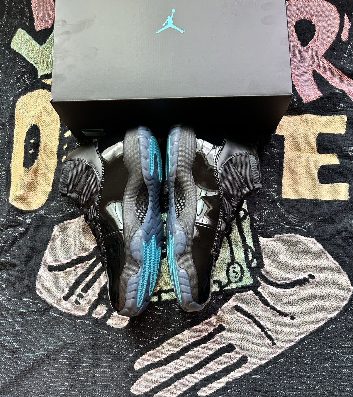 Nike Jordan 11 Gamma Size US 10.5 / EU 43-44 - 3 Thumbnail
