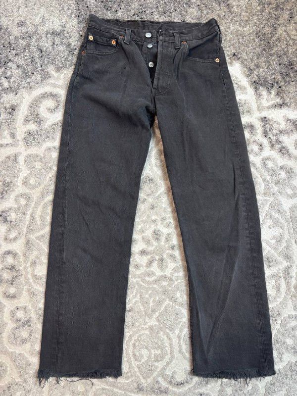Levi's Vintage Clothing Vintage Levi’s 501 Grey Denim 1998 Made in Hungary W28 L30 Size US 28 / EU 44 - 9 Thumbnail