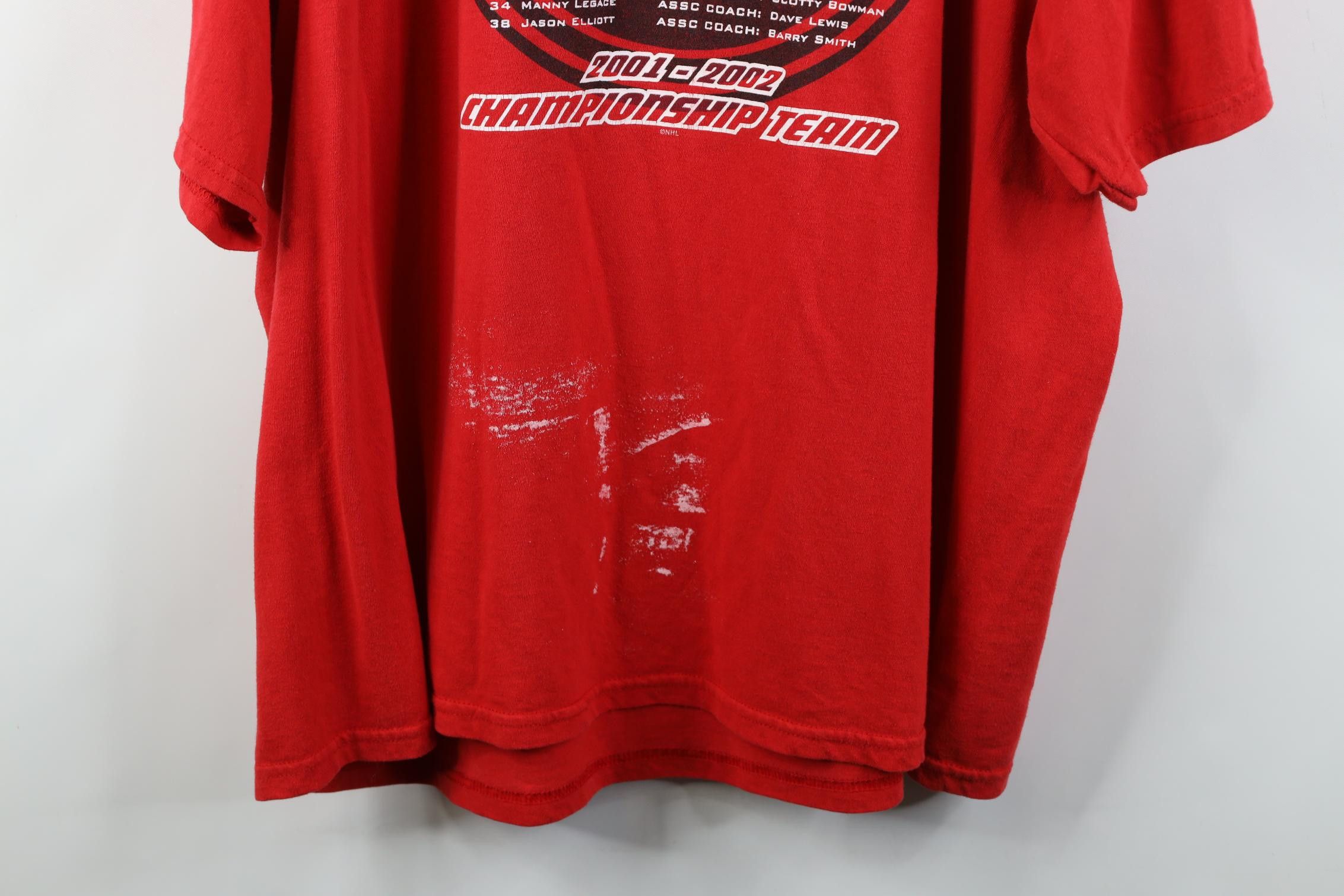 Vintage Vintage 2002 Stanley Cup Champions Wings Hockey T-Shirt Size US XXL / EU 58 / 5 - 13 Thumbnail