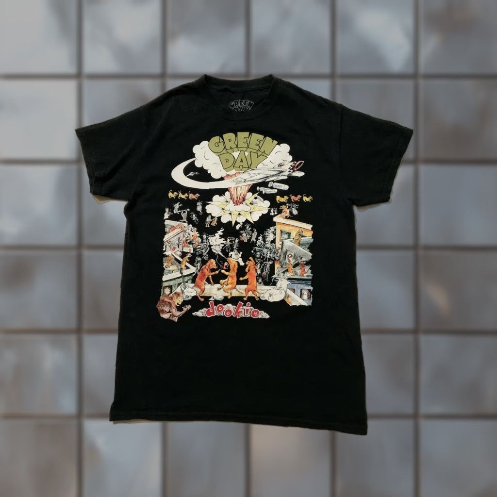 Vintage VINTAGE Green Day Dookie Album Punk Rock Band Tour Concert Graphic Black S/S T-Shirt SM Size US S / EU 44-46 / 1 - 1 Thumbnail