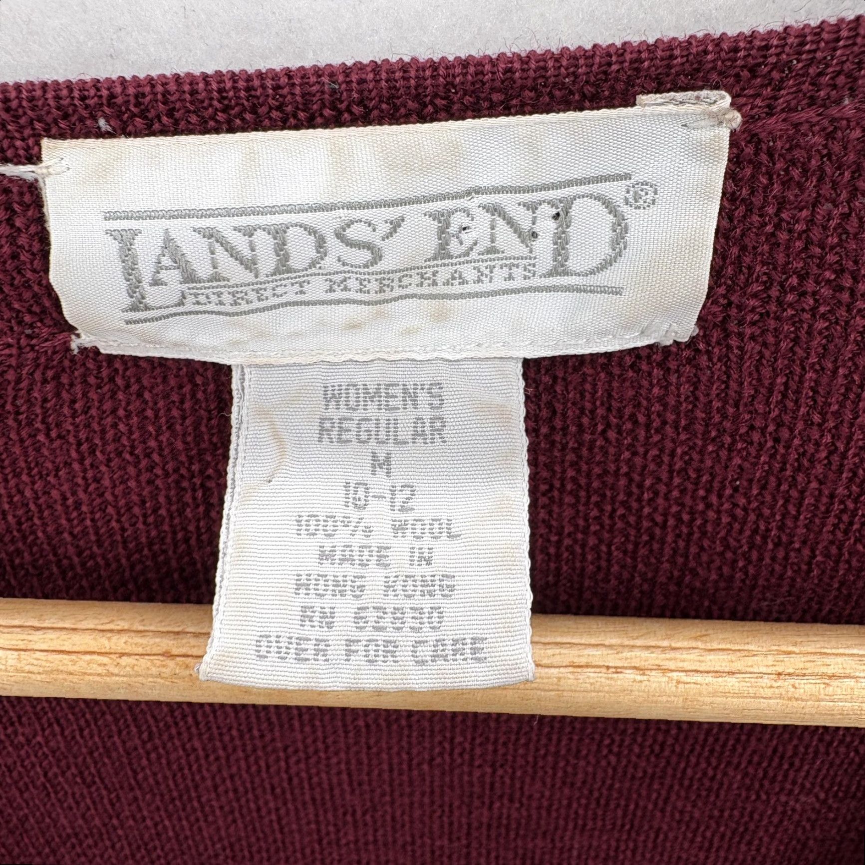 Lands' End Vintage Lands' End Cardigan Sweater Womens M Red 100% Wool V-Neck Button Pocket Knit Size M / US 6-8 / IT 42-44 - 4 Thumbnail
