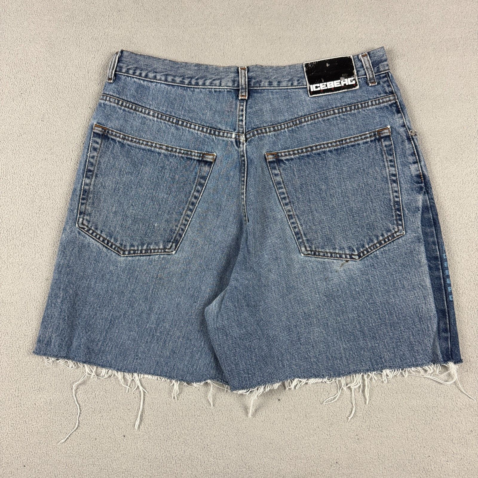 Iceberg Vintage Iceberg 90s Grunge Denim Shorts Made in Italy 36 Size US 36 / EU 52 - 6 Thumbnail