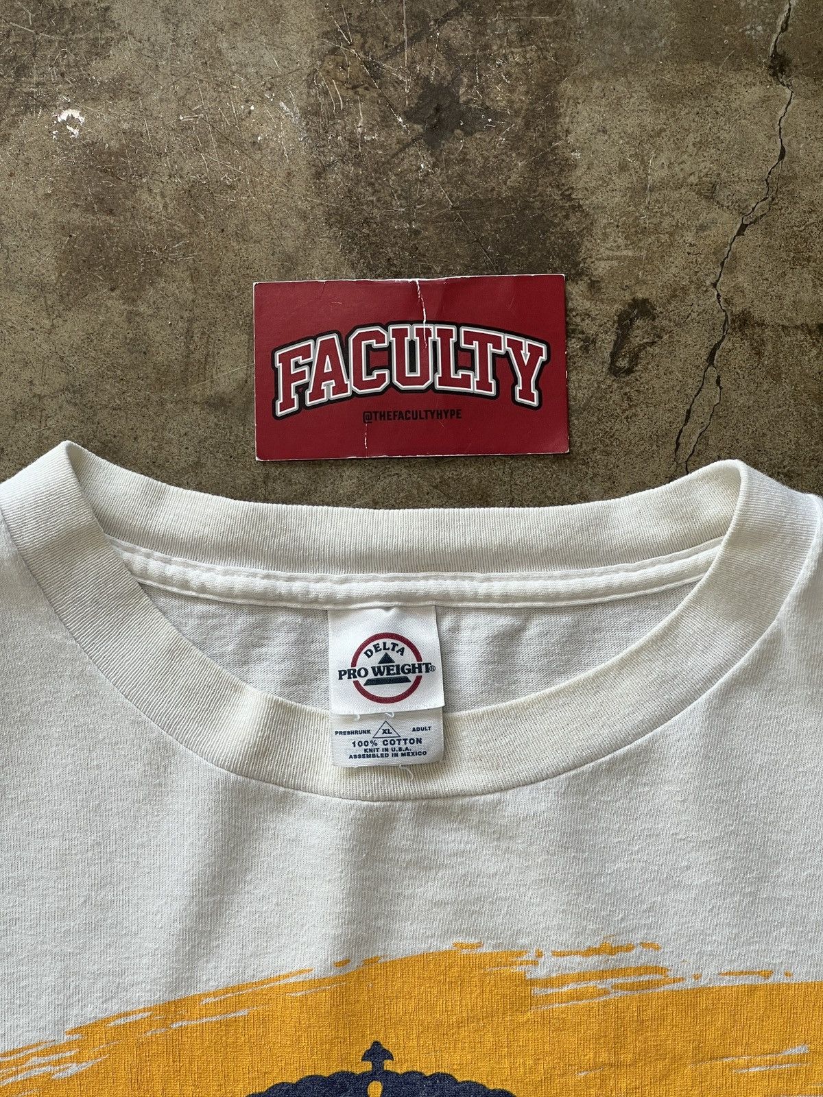 Vintage Vintage Corona Extra Beer Logo Promo Tee XL Size US XL / EU 56 / 4 - 3 Thumbnail