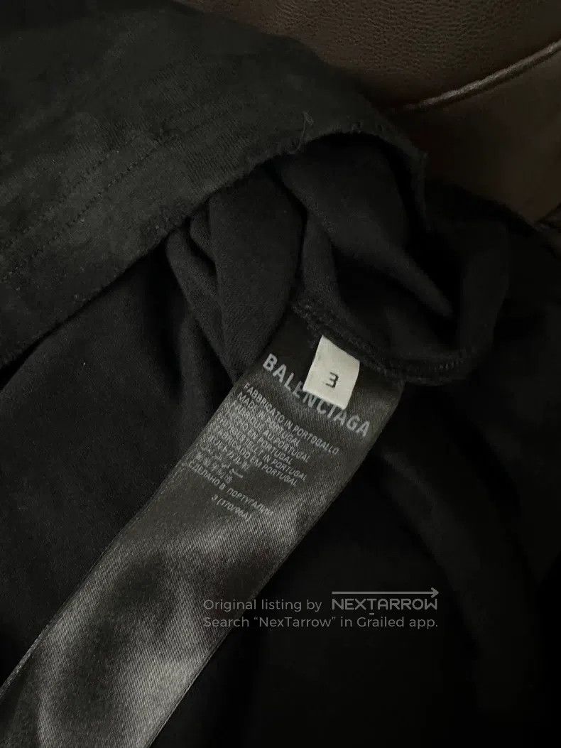 Balenciaga Balenciaga Bitcoin Short Sleeve, Black Option Size US L / EU 52-54 / 3 - 5 Thumbnail