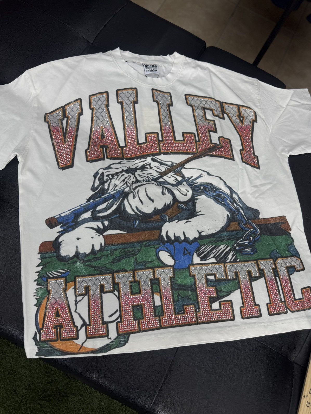 Vale Valley Stone BullDog Tee Shirt Shiny Size XXL (NEW) Size US XXL / EU 58 / 5 - 3 Thumbnail
