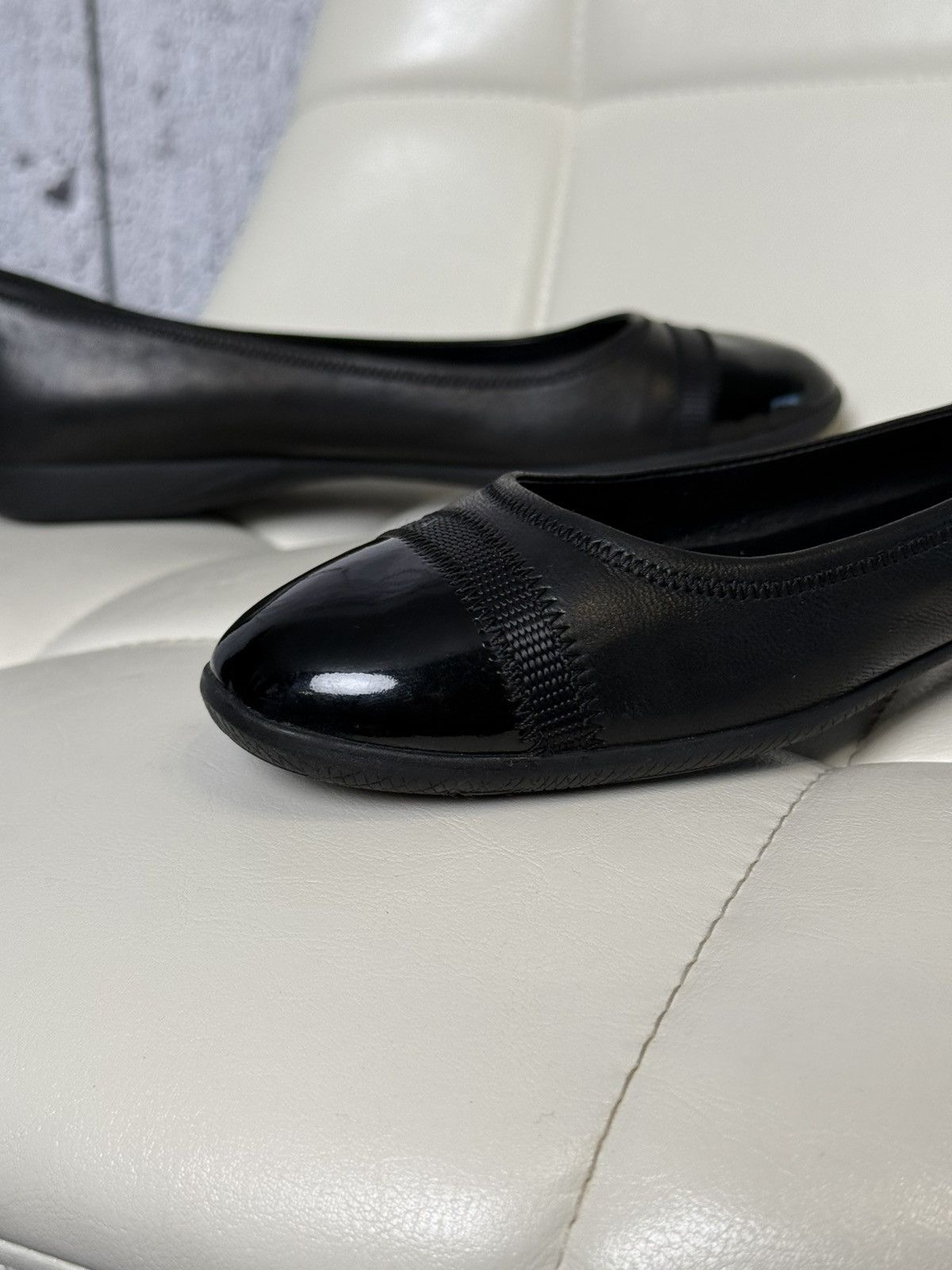 Prada Vintage 00s Prada Ballet Flats Leather Patent Toe Cap Shoes Size US 8 / IT 38 - 14 Thumbnail