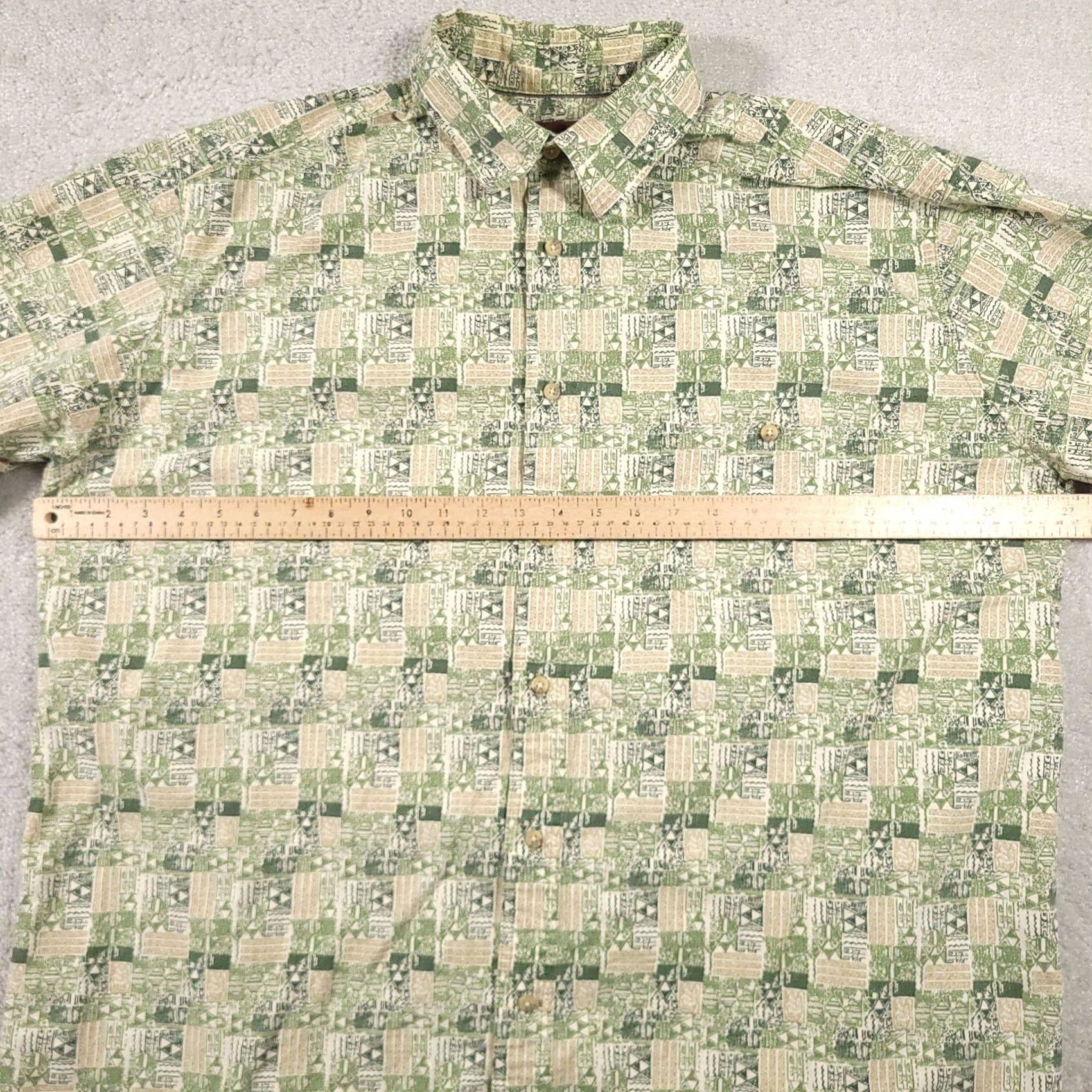 Vintage VINTAGE St. John's Bay Shirt Mens XL Green Aztec Tribal Button Up Short Sleeve Pocket Shirt Size US XL / EU 56 / 4 - 6 Thumbnail
