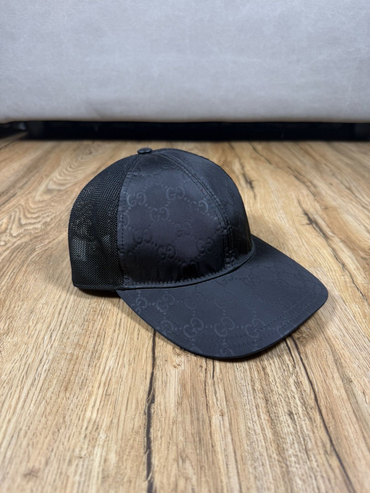 Gucci Gucci GG Supreme Monogram Mesh Trucker Hat – Black Size ONE SIZE - 1 Thumbnail