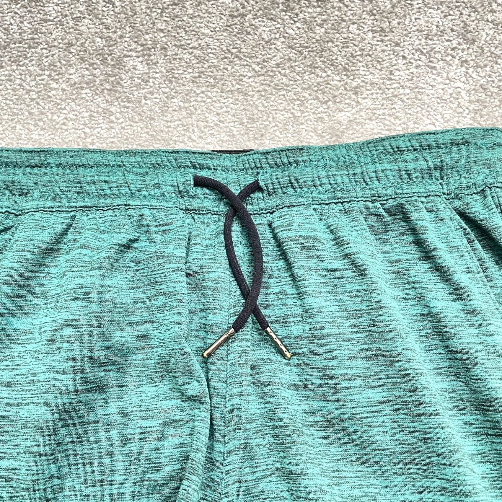 Vintage Zella Performance Casual Shorts Mens Small Heather Green Elastic Drawstring Pocket Logo Zipper Size US 29 - 3 Thumbnail