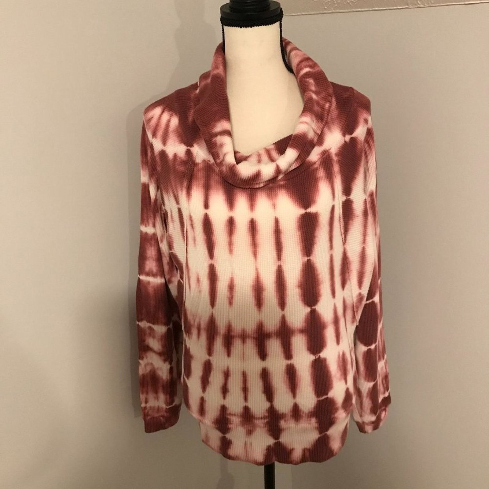 Anthropologie Anthropologie Pilcro Angie Mock Neck Tie Dye L/S Waffle Top Size M / US 6-8 / IT 42-44 - 1 Thumbnail