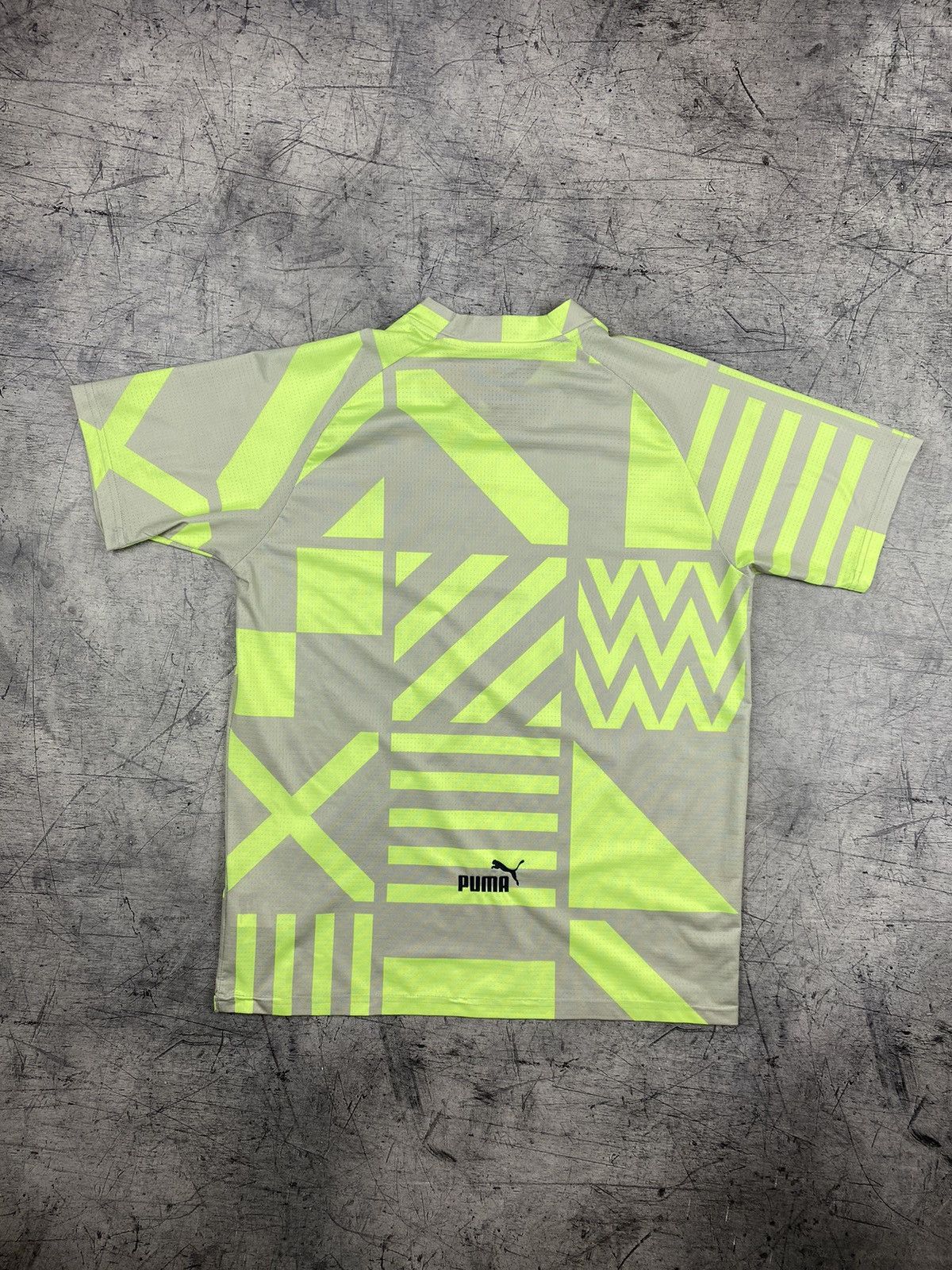 Adidas Puma Manchester City Soccer Jersey T Shirt Size US S / EU 44-46 / 1 - 9 Thumbnail