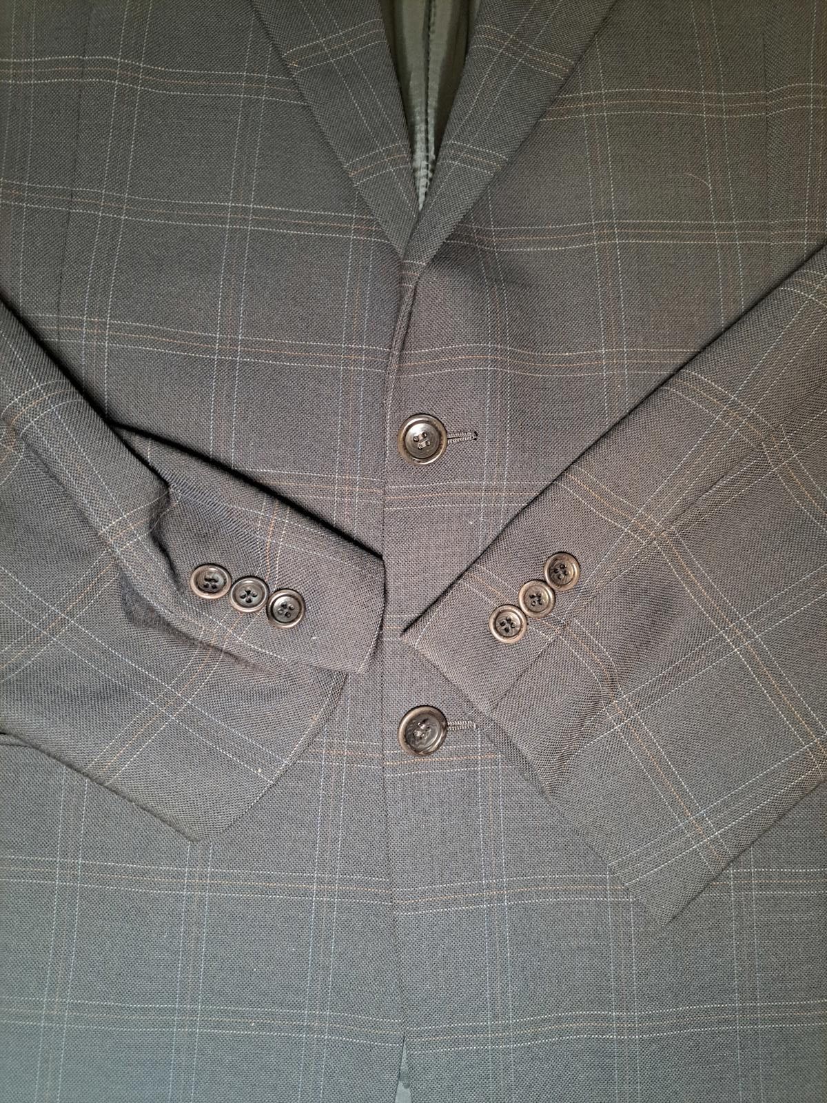 Giorgio Armani Giorgio Armani Collezioni Sport Coat 44L Gray Windowpane Size 44L - 7 Thumbnail