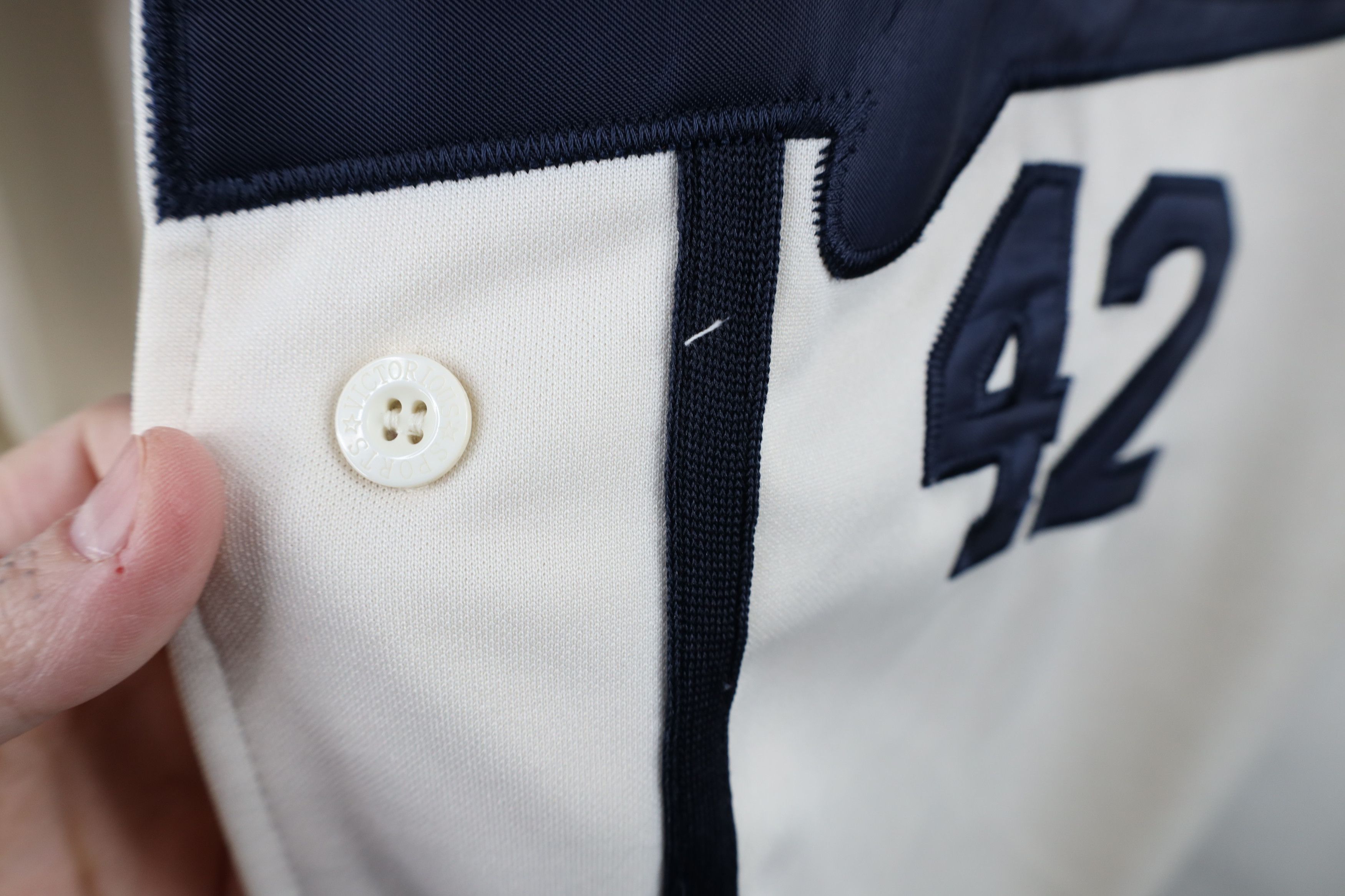 Vintage Vintage Y2K Streetwear Brooklyn Dodgers Baseball Jersey Size US XXL / EU 58 / 5 - 7 Thumbnail