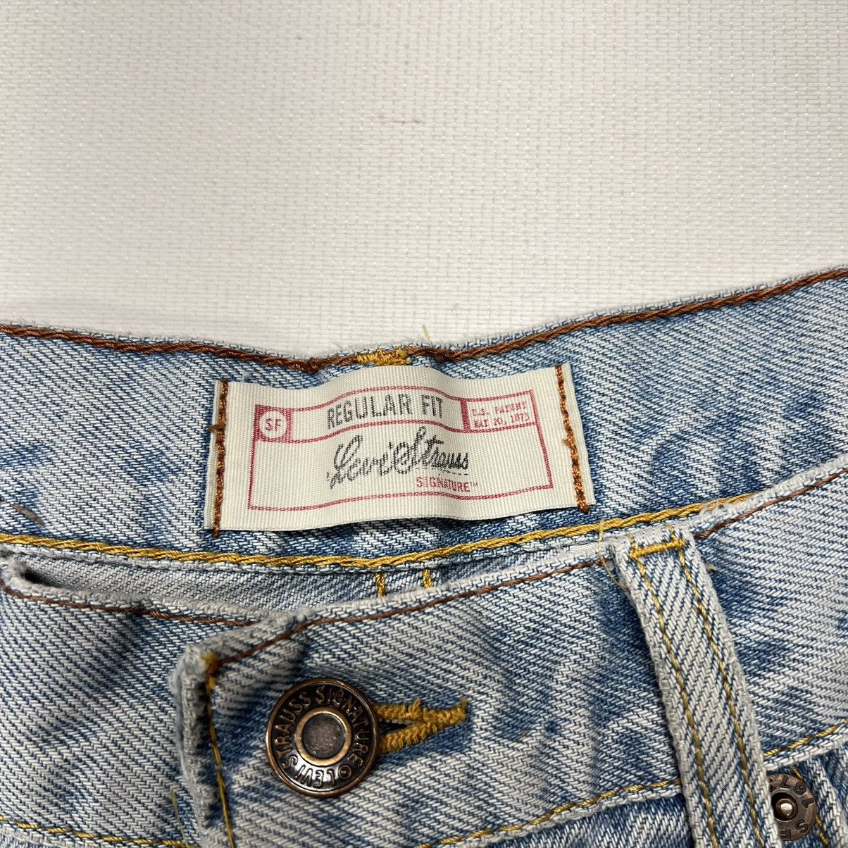 Levi's × Vintage Levis Jeans Blue Signature Corte Regular Work Distressed Rip Size US 32 / EU 48 - 8 Thumbnail