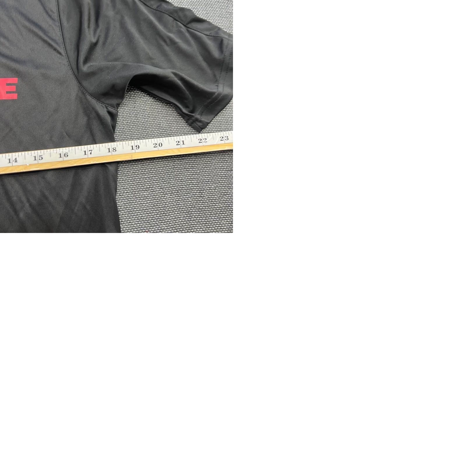 Hummel Hummel Denmark 2023 Training Jersey Mens Medium Football Adult Shirt Black Size US M / EU 48-50 / 2 - 9 Thumbnail