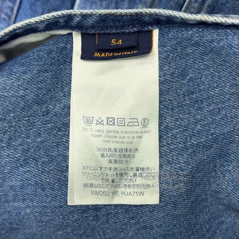 Louis Vuitton Louis Vuitton Gradient print logo denim jacket Size US L / EU 52-54 / 3 - 5 Thumbnail
