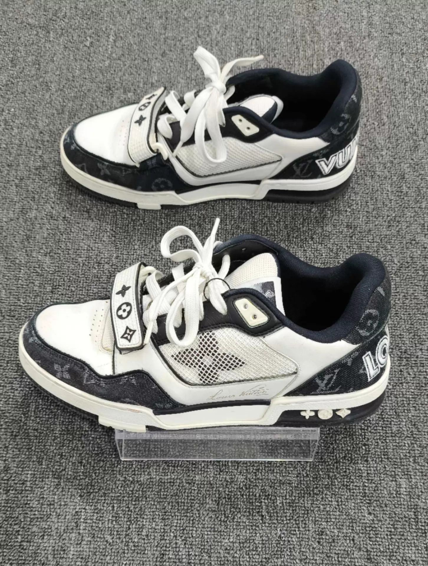 Louis Vuitton LV Black & White Velcro Trainer Size 41 Size US 8 / EU 41 - 4 Thumbnail