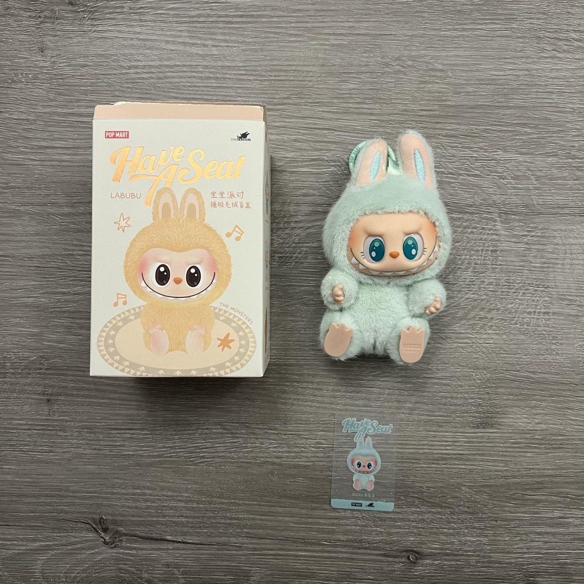 POP MART Labubu Have A Seat Ququ Monster Size ONE SIZE - 2 Thumbnail