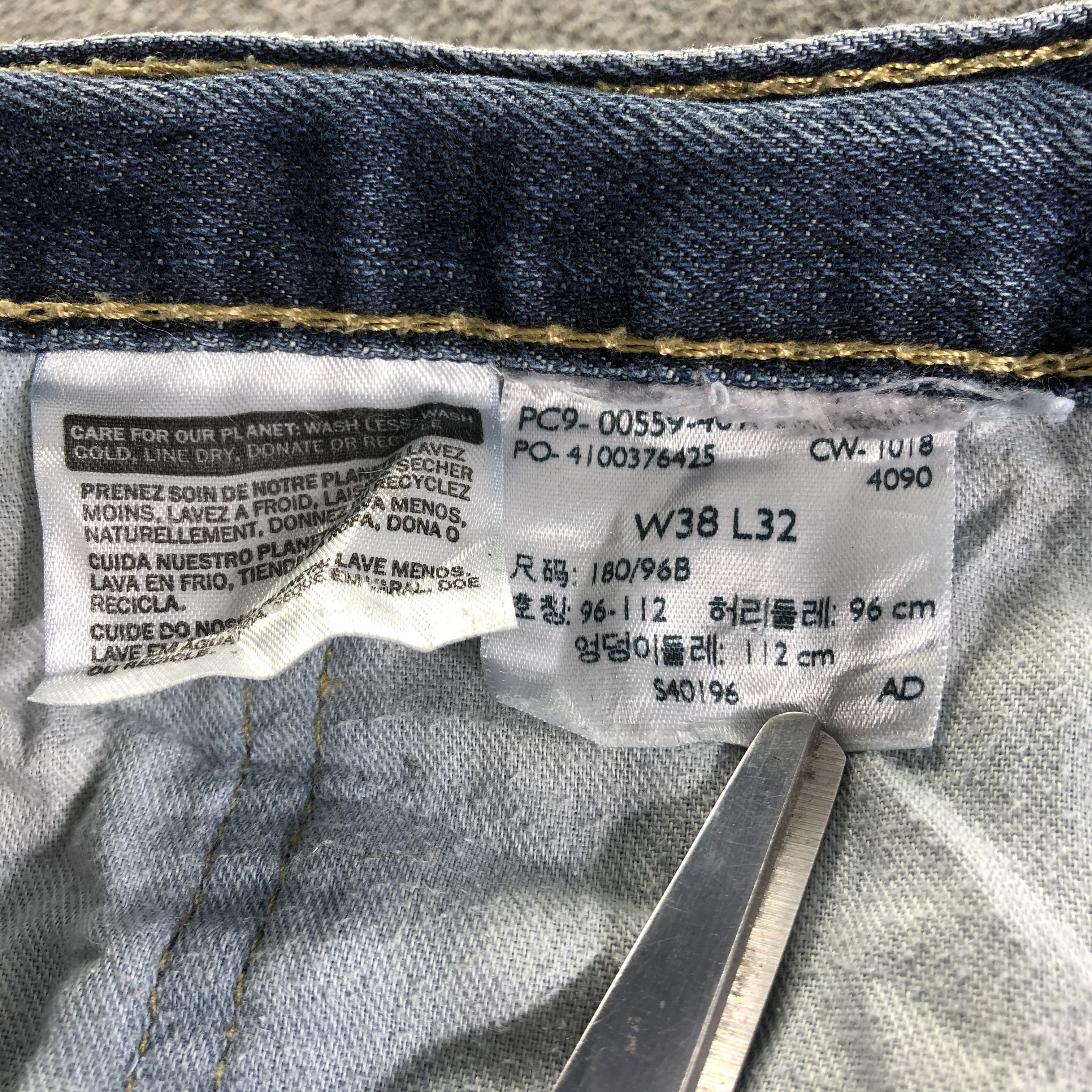 Levi's Vintage Levis 559 Jeans-J4131 Size US 40 / EU 56 - 11 Thumbnail