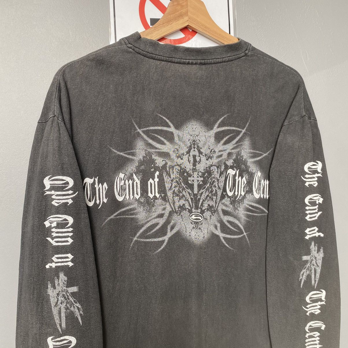 Vintage Thrashed Faded Vintage Y2K Impala ERD GRUNGE GRAIL L/S TEE Size US M / EU 48-50 / 2 - 5 Thumbnail