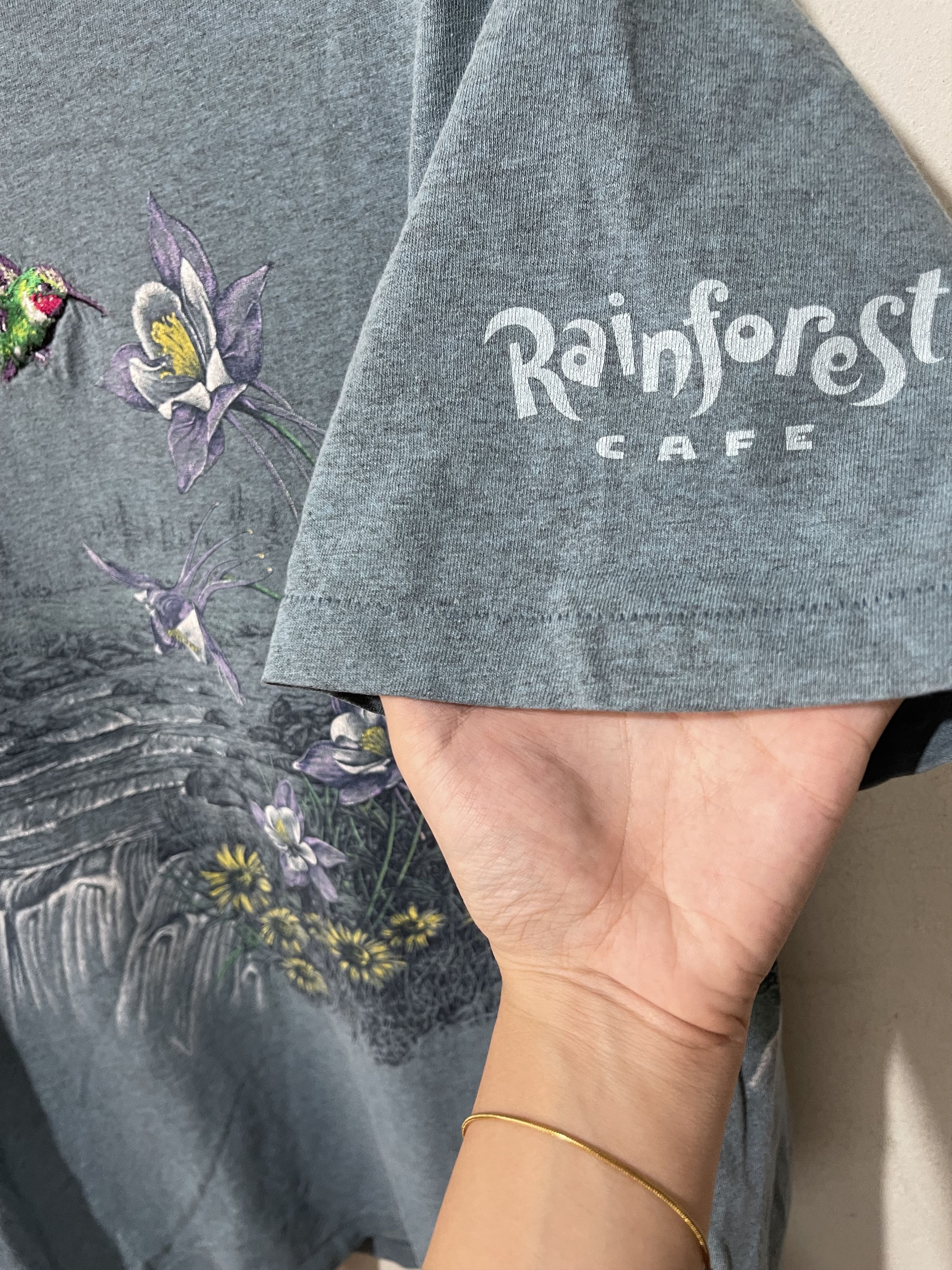 Vintage Vintage 90s Hummingbird Shirt Size US L / EU 52-54 / 3 - 5 Thumbnail