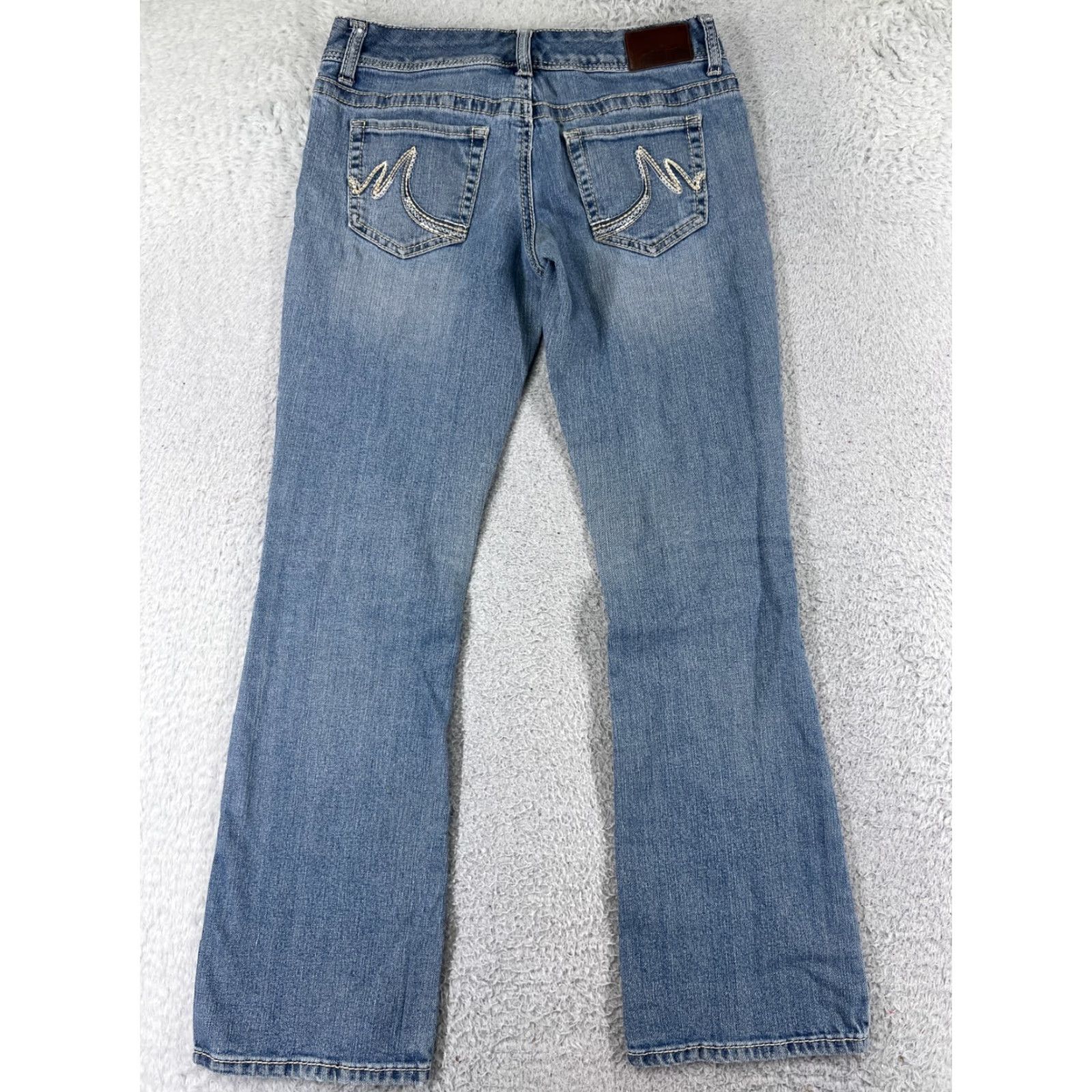 Vintage Maurices Jeans Women Bootcut Denim Blue Light Wash 3 Low Rise 30 Inseam 5-Pocket Embroidered Rhinestone Size 26" / US 2 / IT 38 - 2 Thumbnail