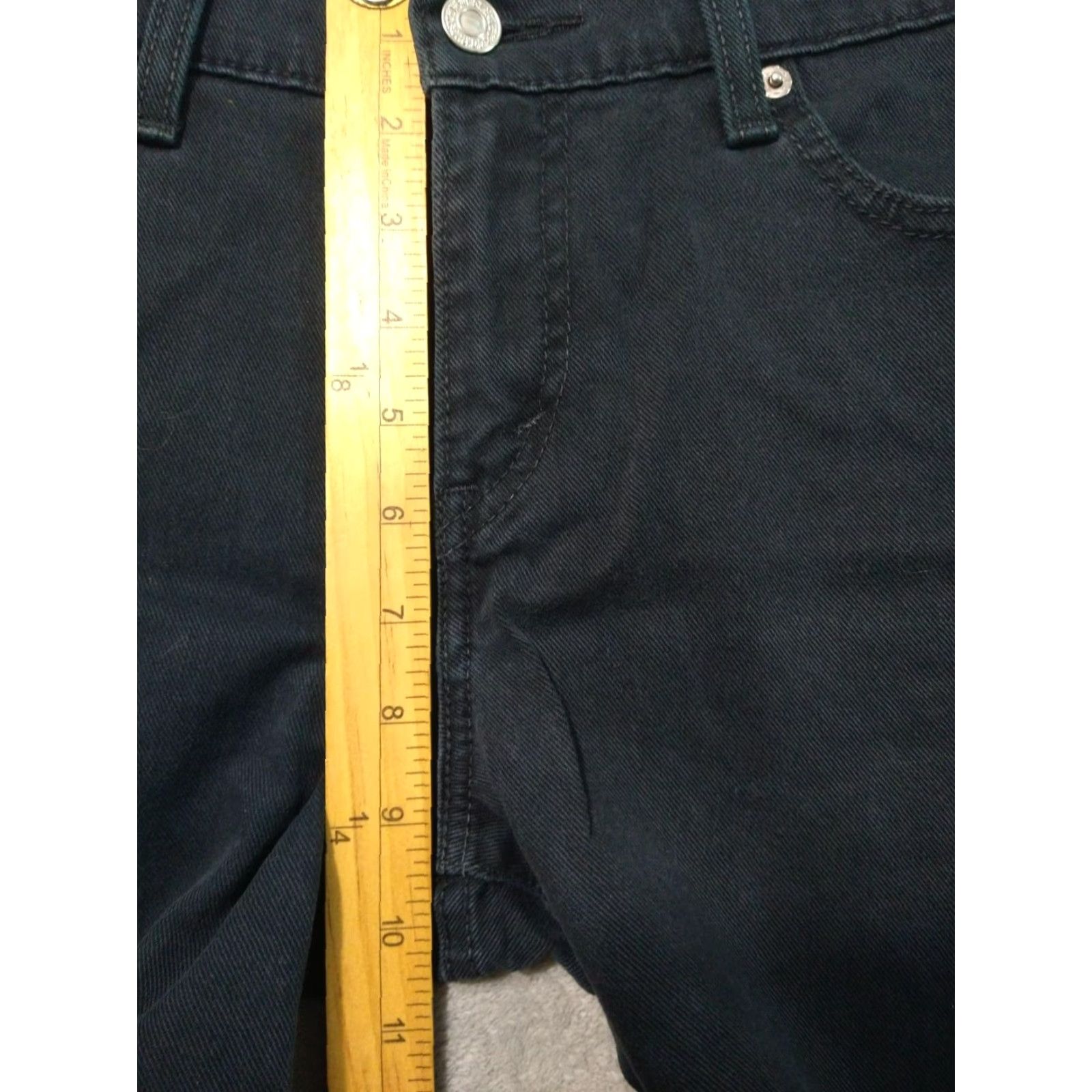 Levi's VINTAGE Levi's 550 Jeans Women's 6 Short Black Denim Relaxed Bootcut Western Cowgirl Y2K Mens? No, Women. Size 28" / US 6 / IT 42 - 4 Thumbnail