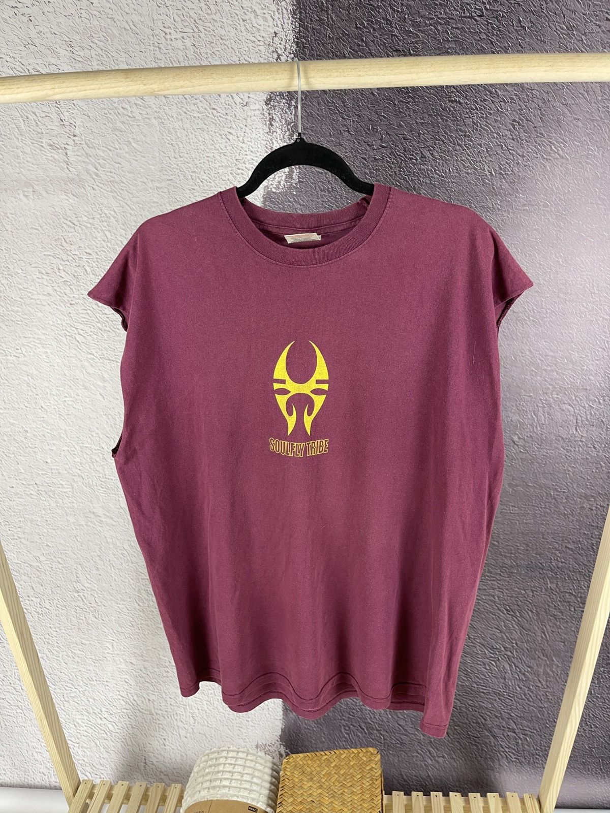 Band Tees FOTL vintage y2k red soulfly tribe nu metal promo tee shirt Size US XL / EU 56 / 4 - 1 Thumbnail