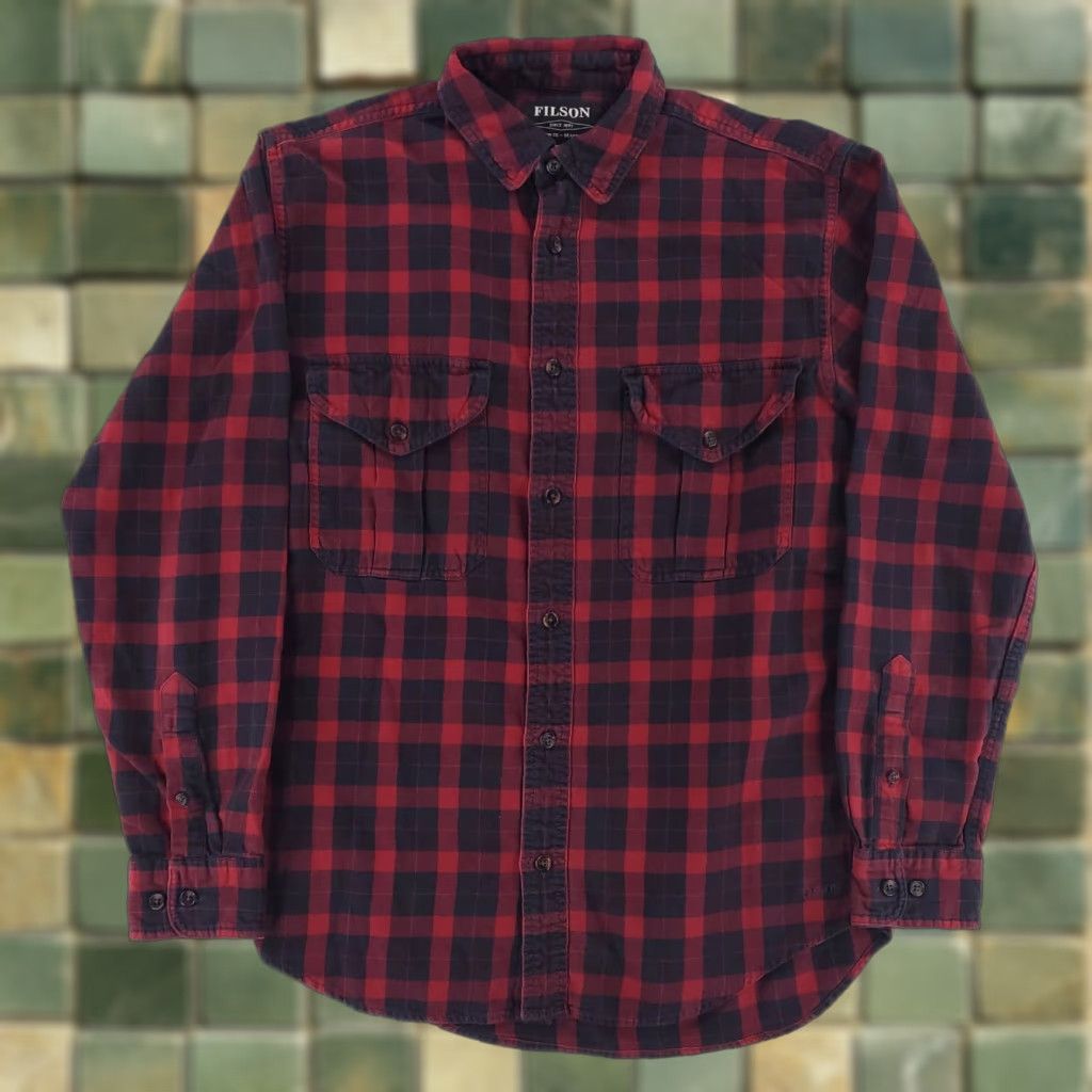 Filson Filson Flannel Button-Up Shirt Plaid Black Red Check Mens S Multicolor Long Sleeve Button-Up Shirt S Mens Size US S / EU 44-46 / 1 - 1 Thumbnail