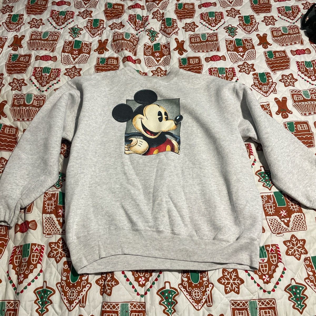 Other Vintage 1900’s Mickey Mouse Crewneck Size US L / EU 52-54 / 3 - 1 Thumbnail